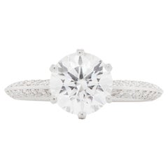 1,91 ct F VVS2 Diamante Tiffany & Co. Anillo de compromiso de platino con engaste pavé