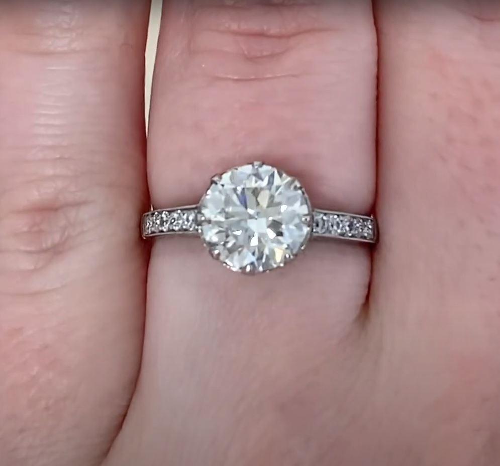 Women's 1.91ct Old European Cut Diamond Engagement Ring, VS1 Clarity, Platinum For Sale