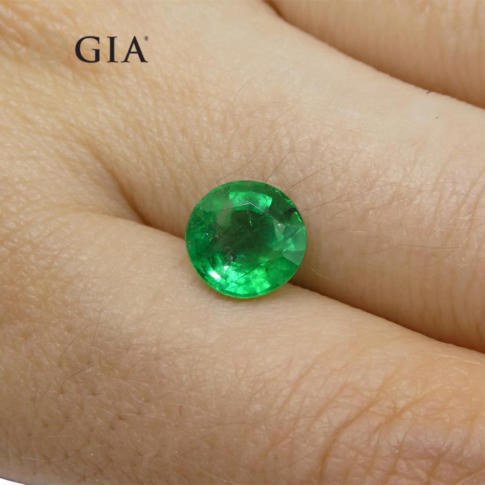 Round Cut 1.91ct Round Green Emerald GIA Certified Brazil For Sale
