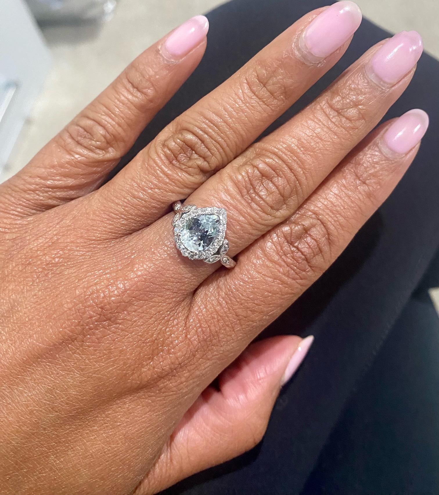 1.92 Carat Aquamarine Diamond White Gold Engagement Ring In New Condition For Sale In Los Angeles, CA