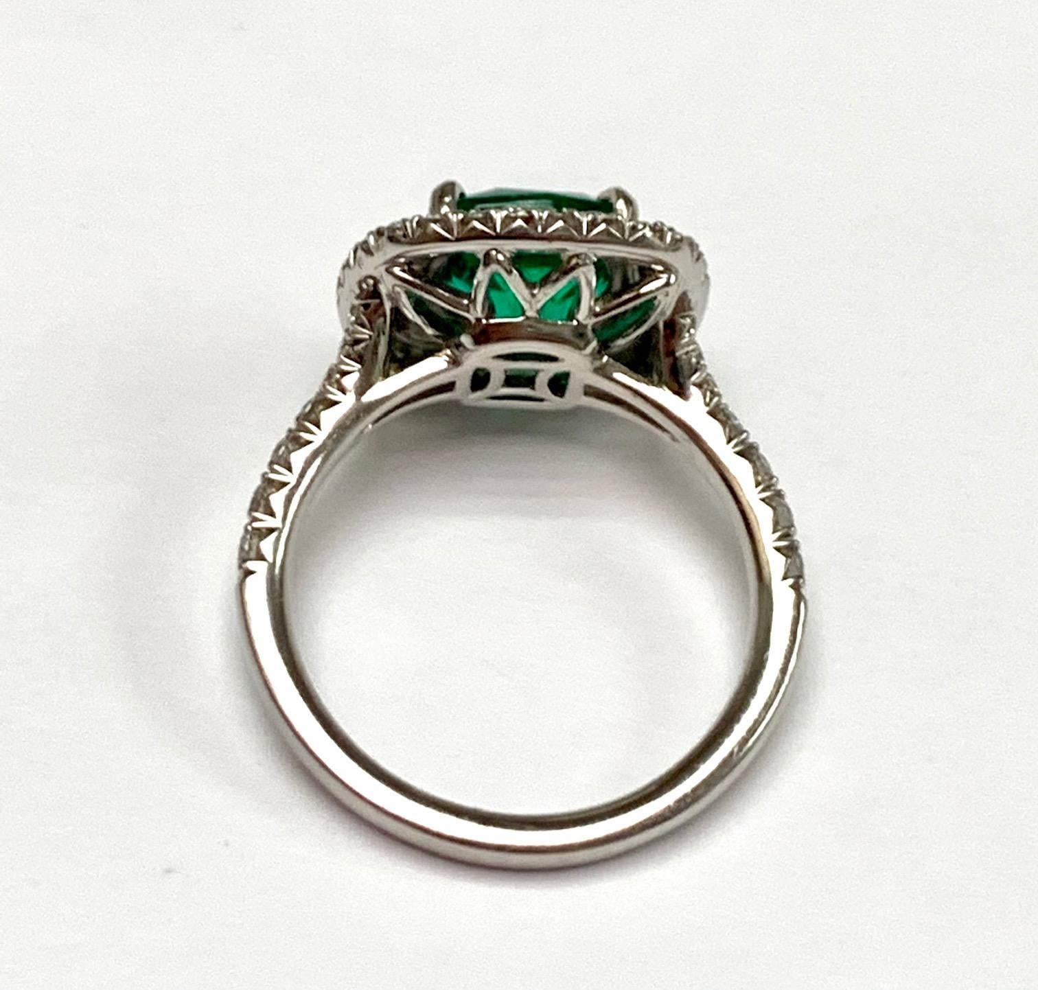 1.92 Carat Cushion Cut Zambian Emerald Diamond Cocktail Ring In New Condition For Sale In New York, NY