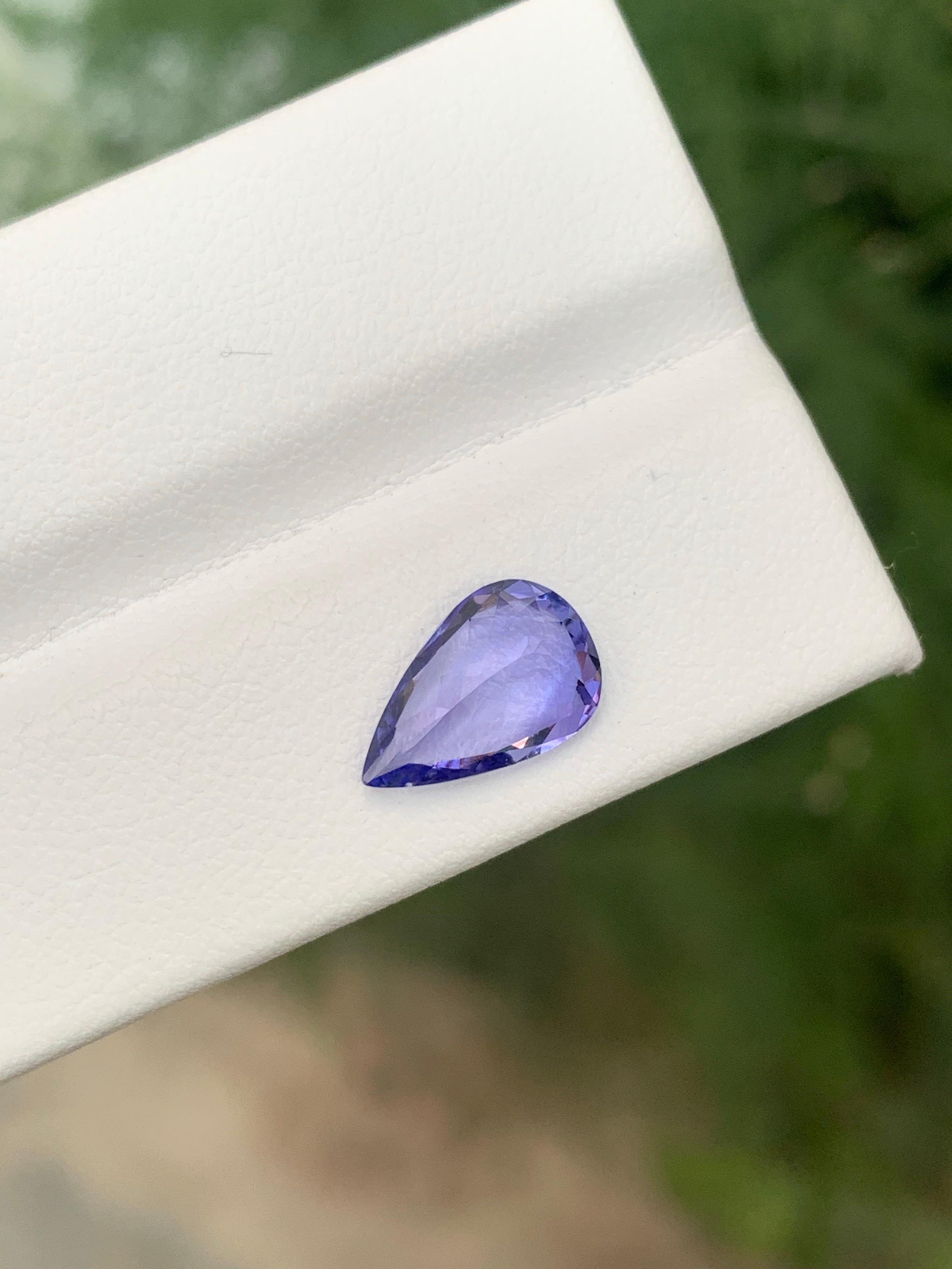 1.92 Carat Natural Loose Tanzanite Pear Shape Gemstone From Tanzania im Angebot 5