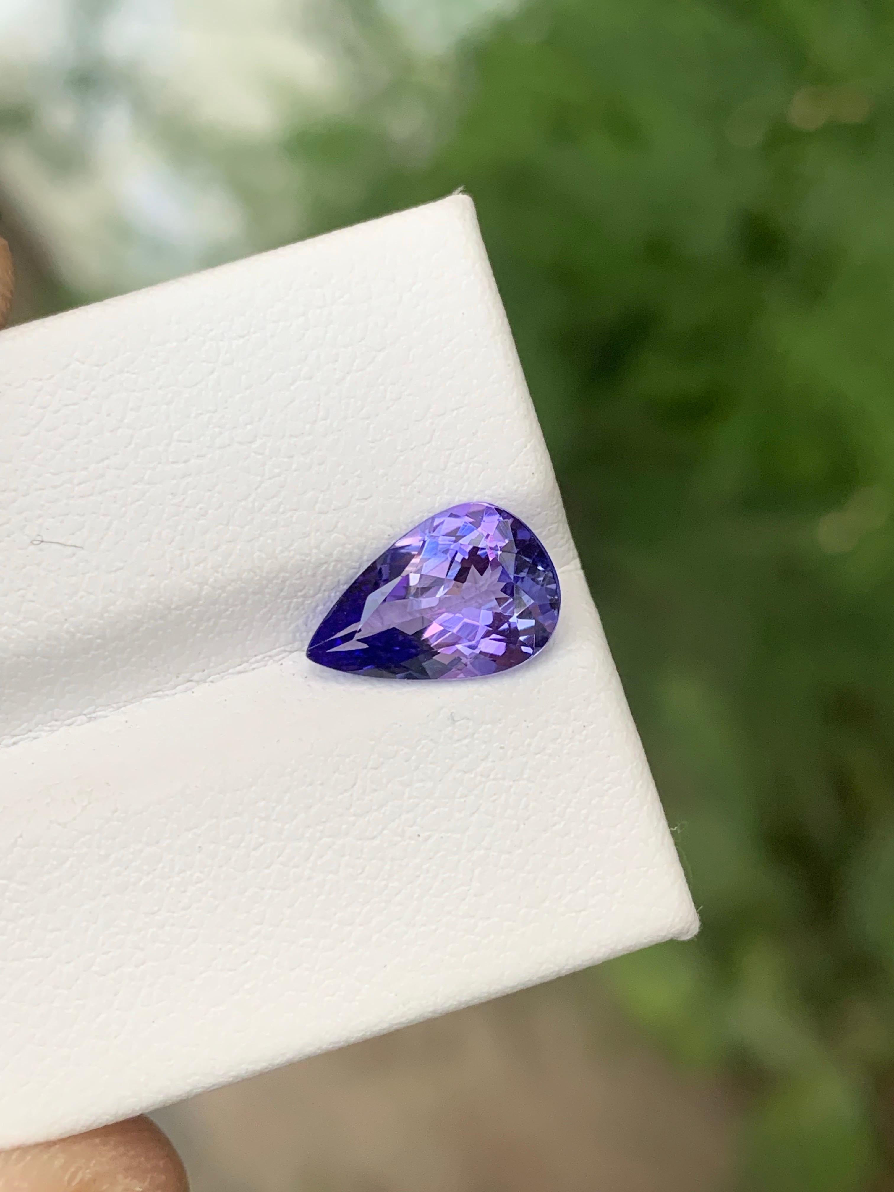 1.92 Carat Natural Loose Tanzanite Pear Shape Gemstone From Tanzania für Damen oder Herren im Angebot