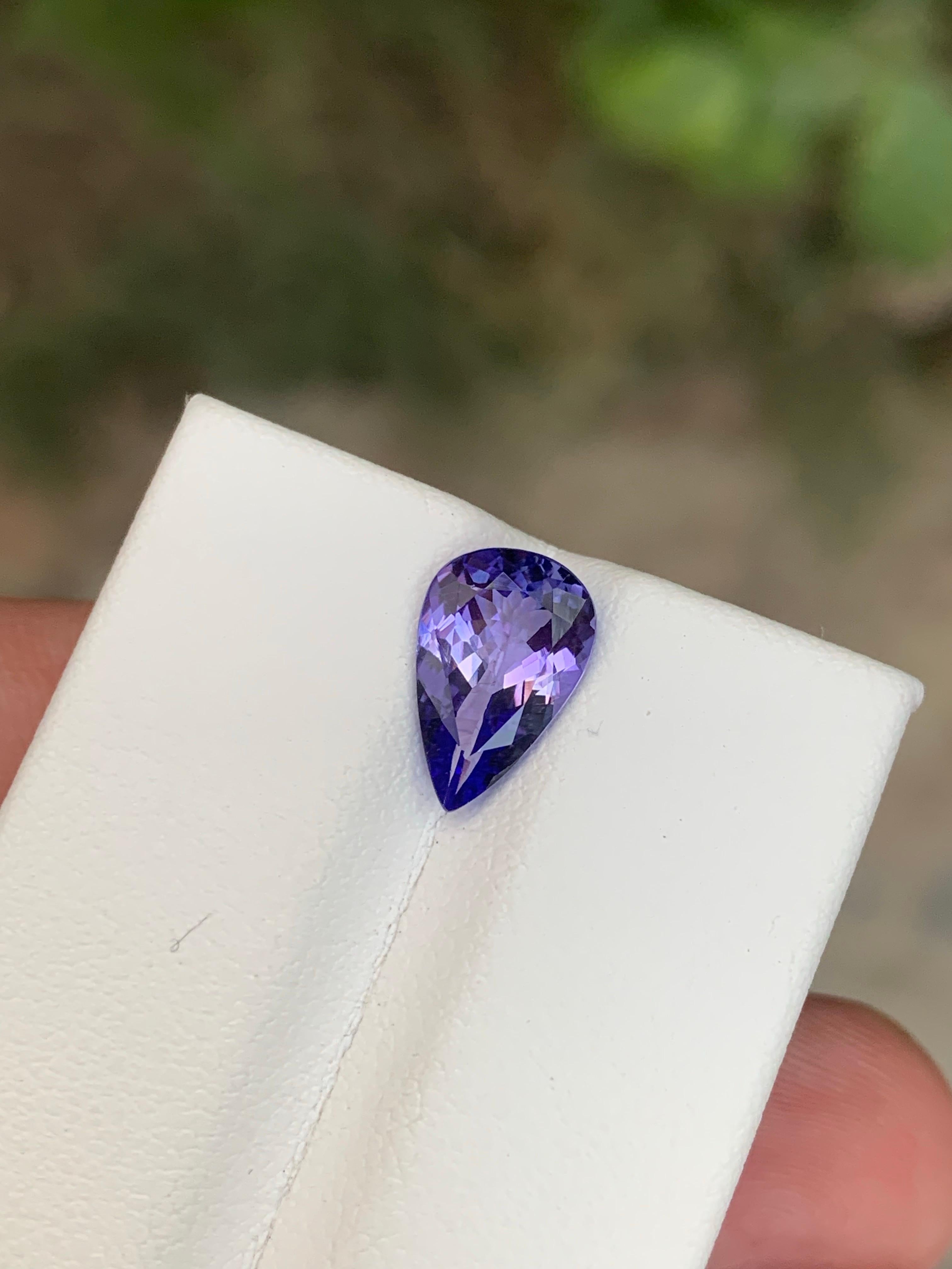 1.92 Carat Natural Loose Tanzanite Pear Shape Gemstone From Tanzania im Angebot 2