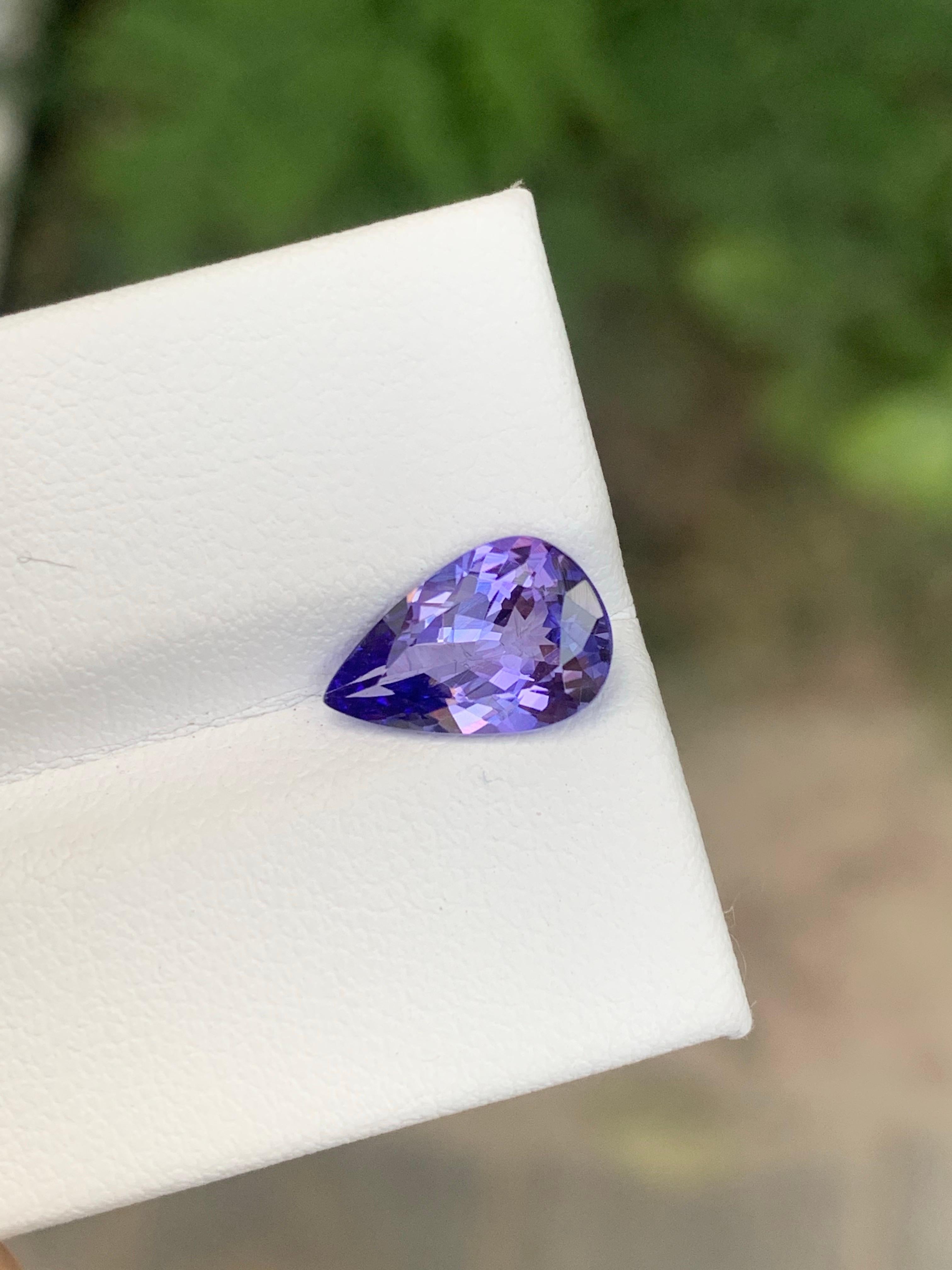 1.92 Carat Natural Loose Tanzanite Pear Shape Gemstone From Tanzania im Angebot 3
