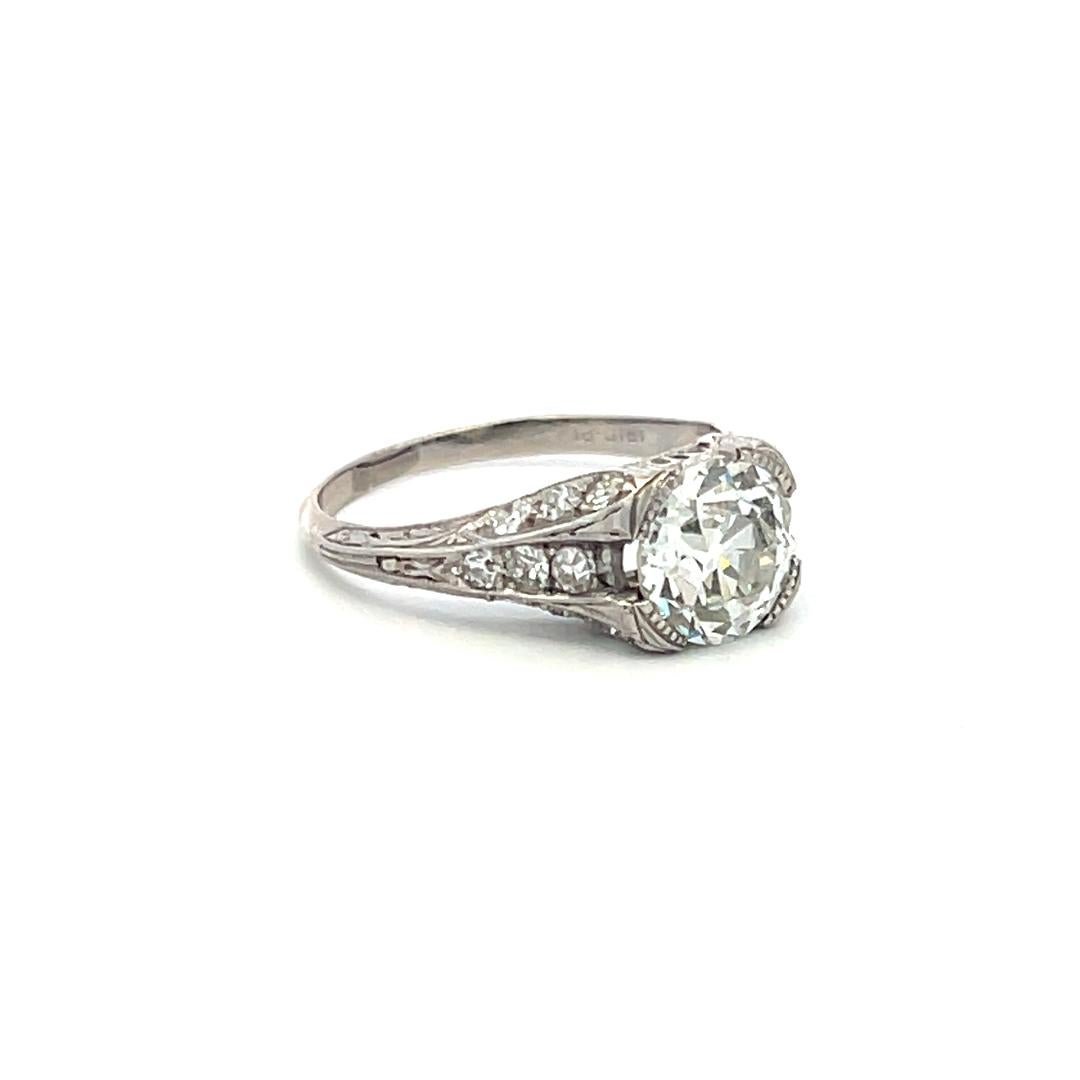 Anillo Art Decó de Platino con Diamantes K-I SI1 de talla europea antigua de 1,92 quilates en venta 1