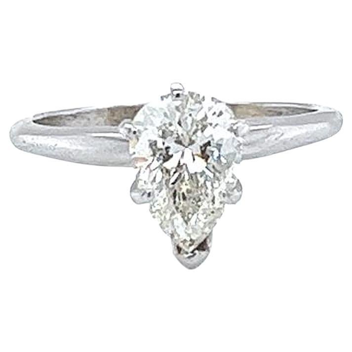 Flawless 1.92 Carat Pear-Shape Diamond Ring Antique Classic Fancy Jewelry For Sale