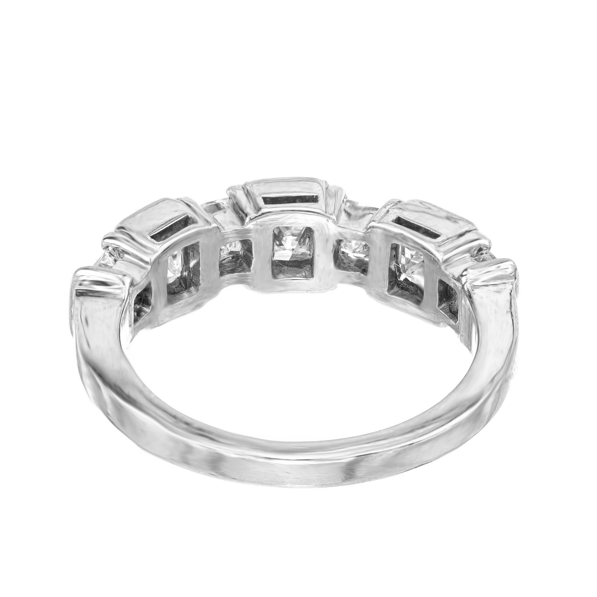 Anello nuziale in platino con diamante taglio principessa da 1,92 carati in vendita 1
