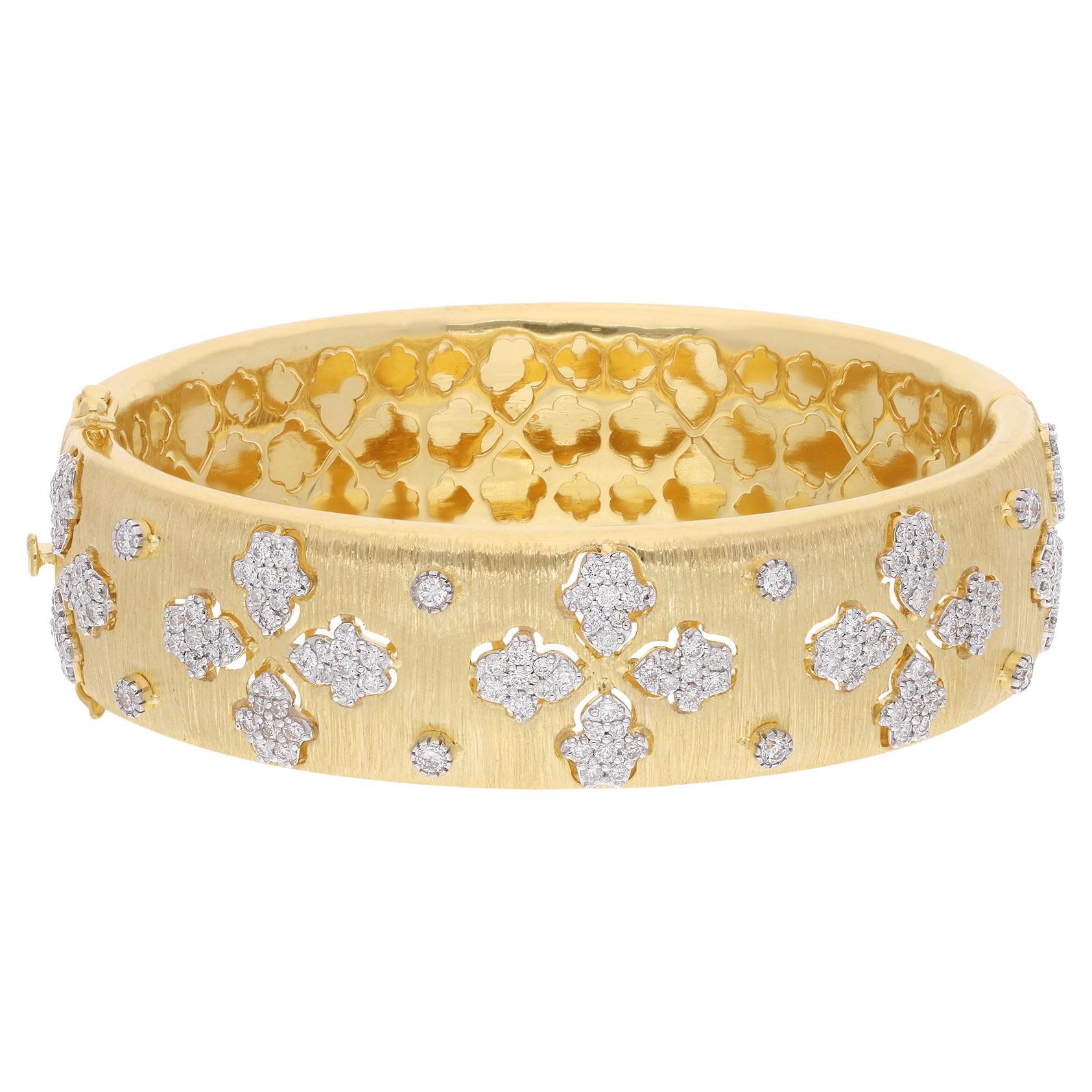 1.92 Carat SI Clarity HI Color Diamond Bangle Fine Bracelet 14 Karat Yellow Gold