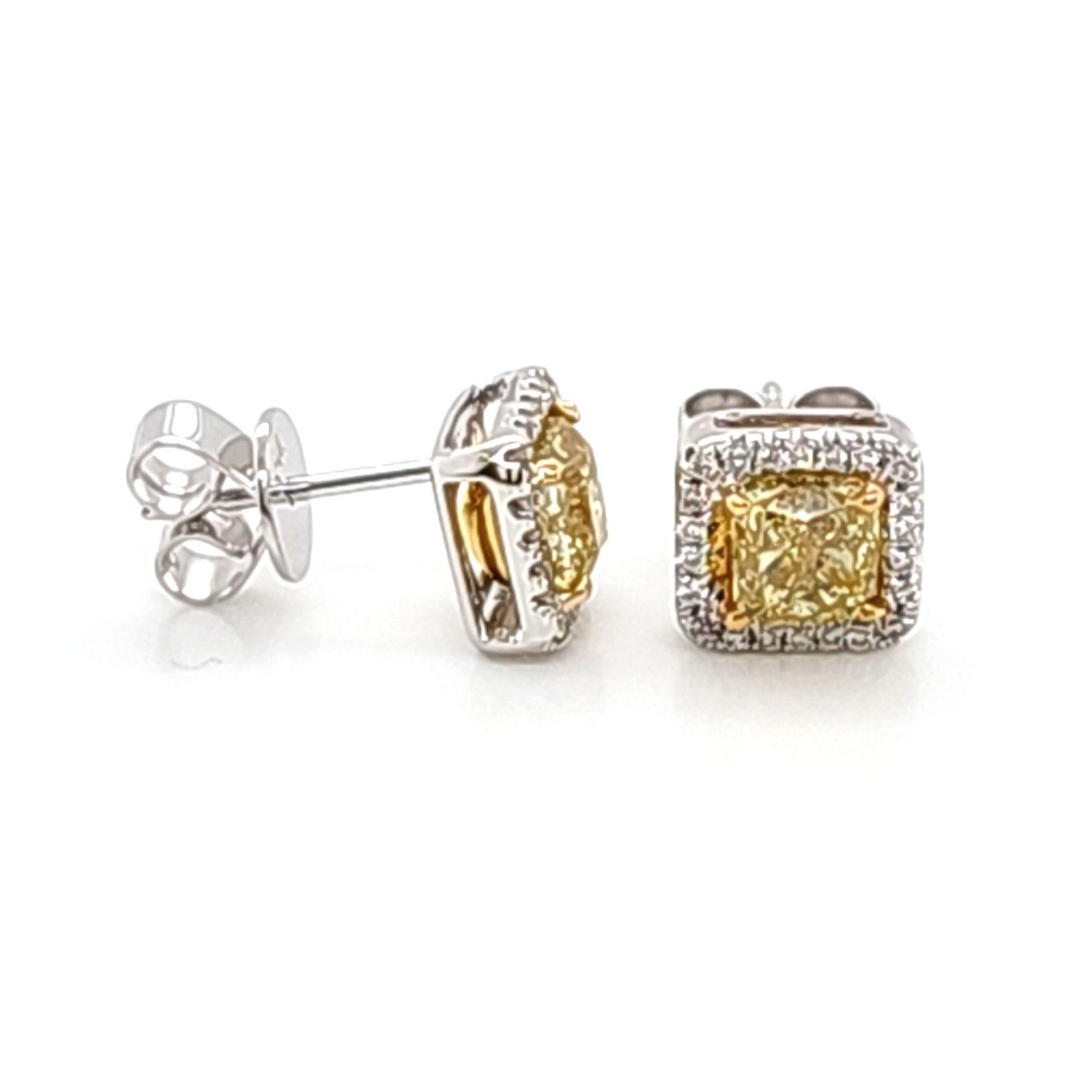 Boucles d'oreilles en or blanc et jaune avec diamants blancs et jaunes de 1,92 carat Neuf - En vente à New York, NY