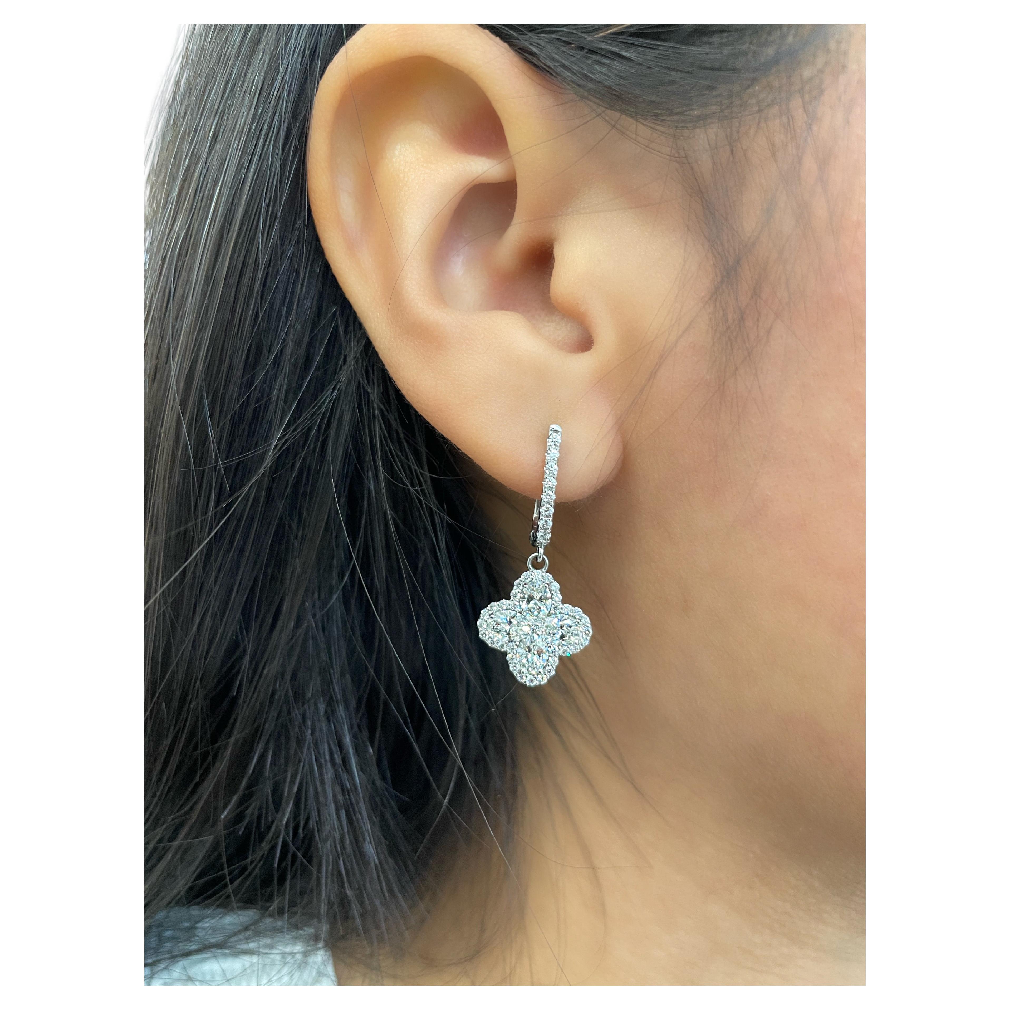 2.60 ct Oval Diamond Halo Earrings
