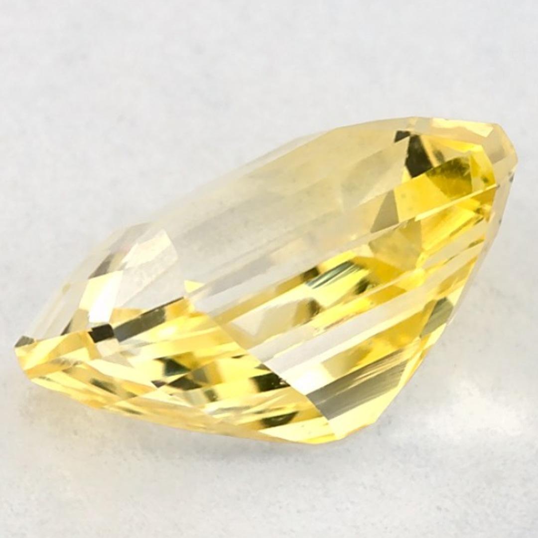 1.92 carati di zaffiro giallo ottagonale sciolto in vendita 3