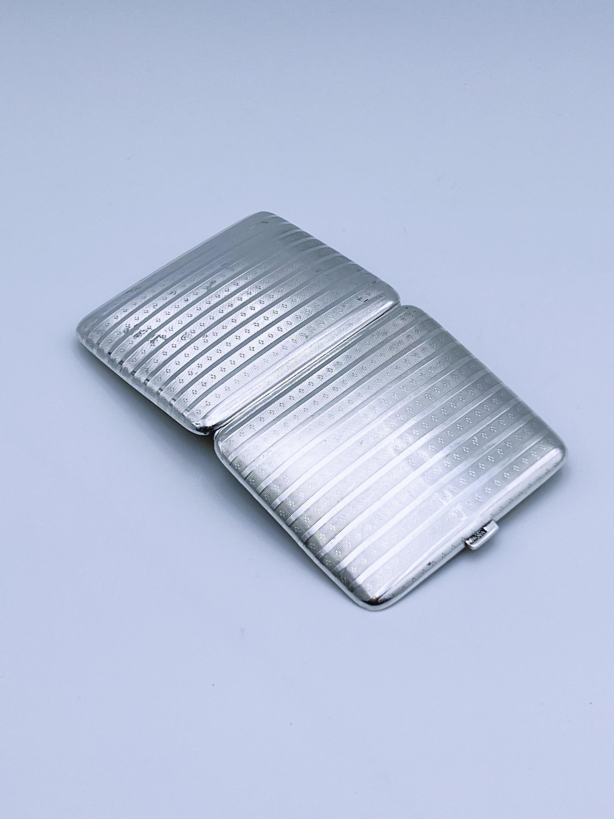 Porta sigarette in argento massiccio ART DECO 1920/30 di Hugo Grün in vendita 6