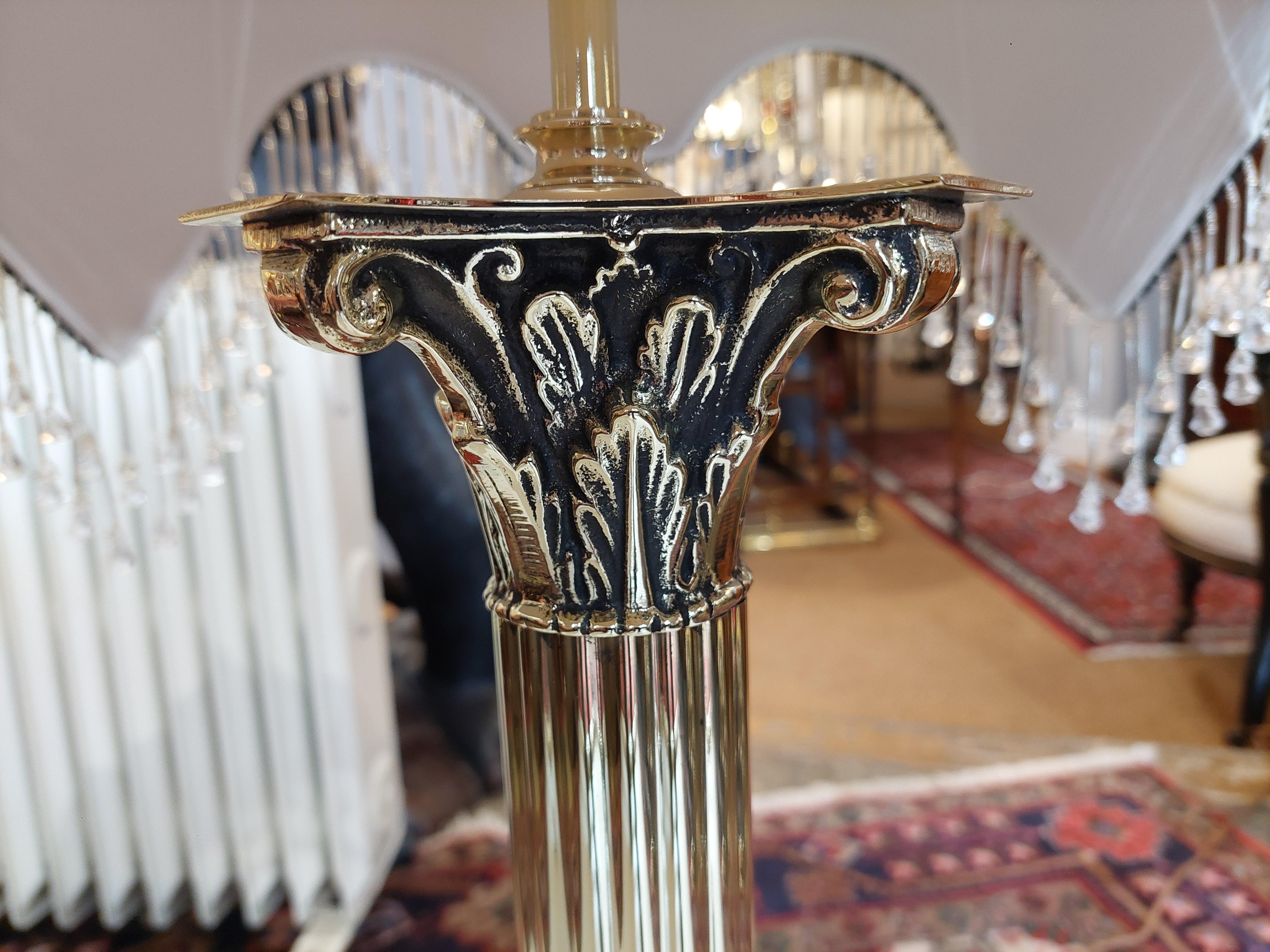 Lampe de table en laiton 1920/30 Bon état - En vente à Altrincham, GB