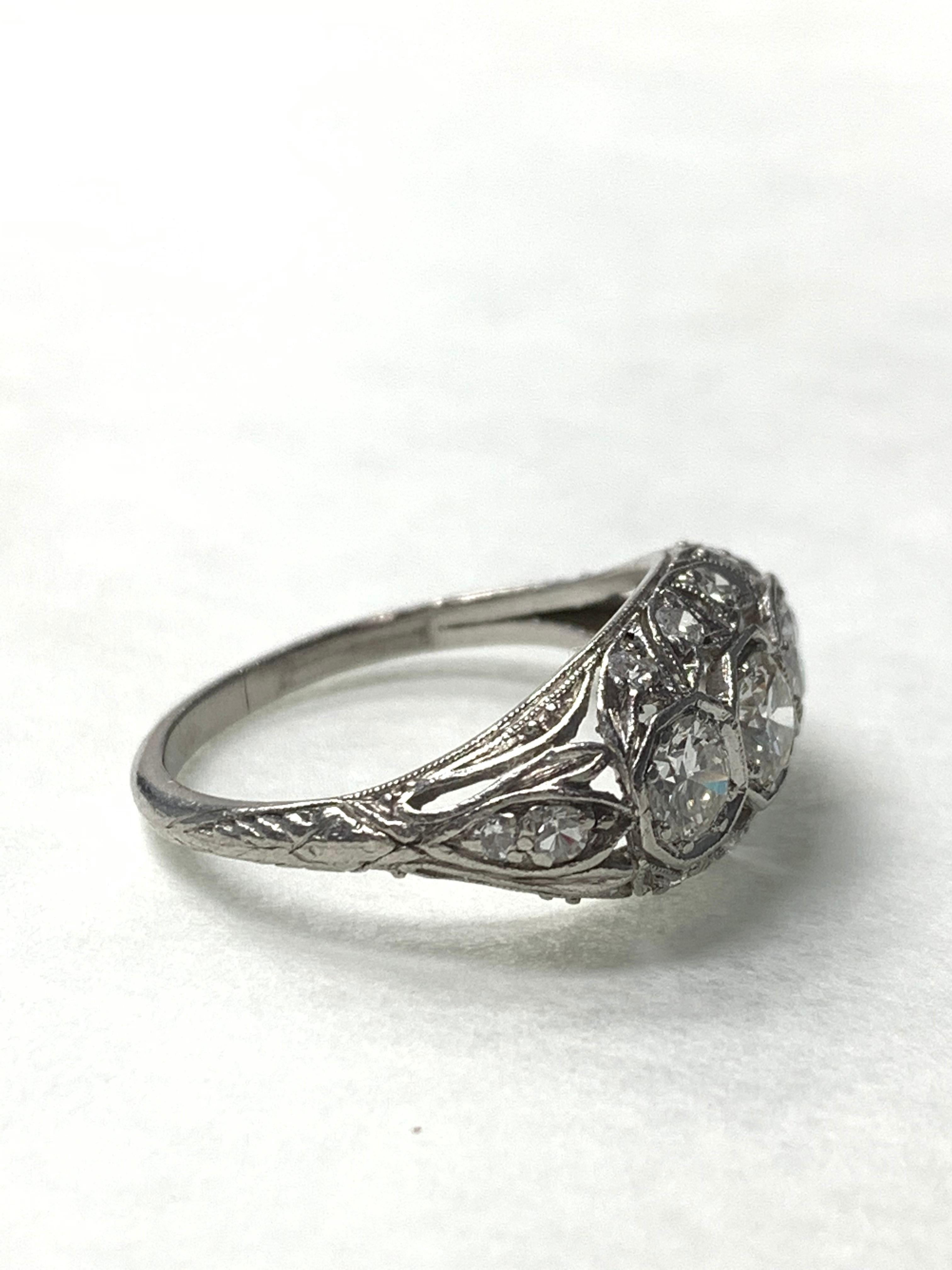 1920 Antique Three-Stone Old European Cut Diamond Ring in Platinum In Excellent Condition For Sale In New York, NY