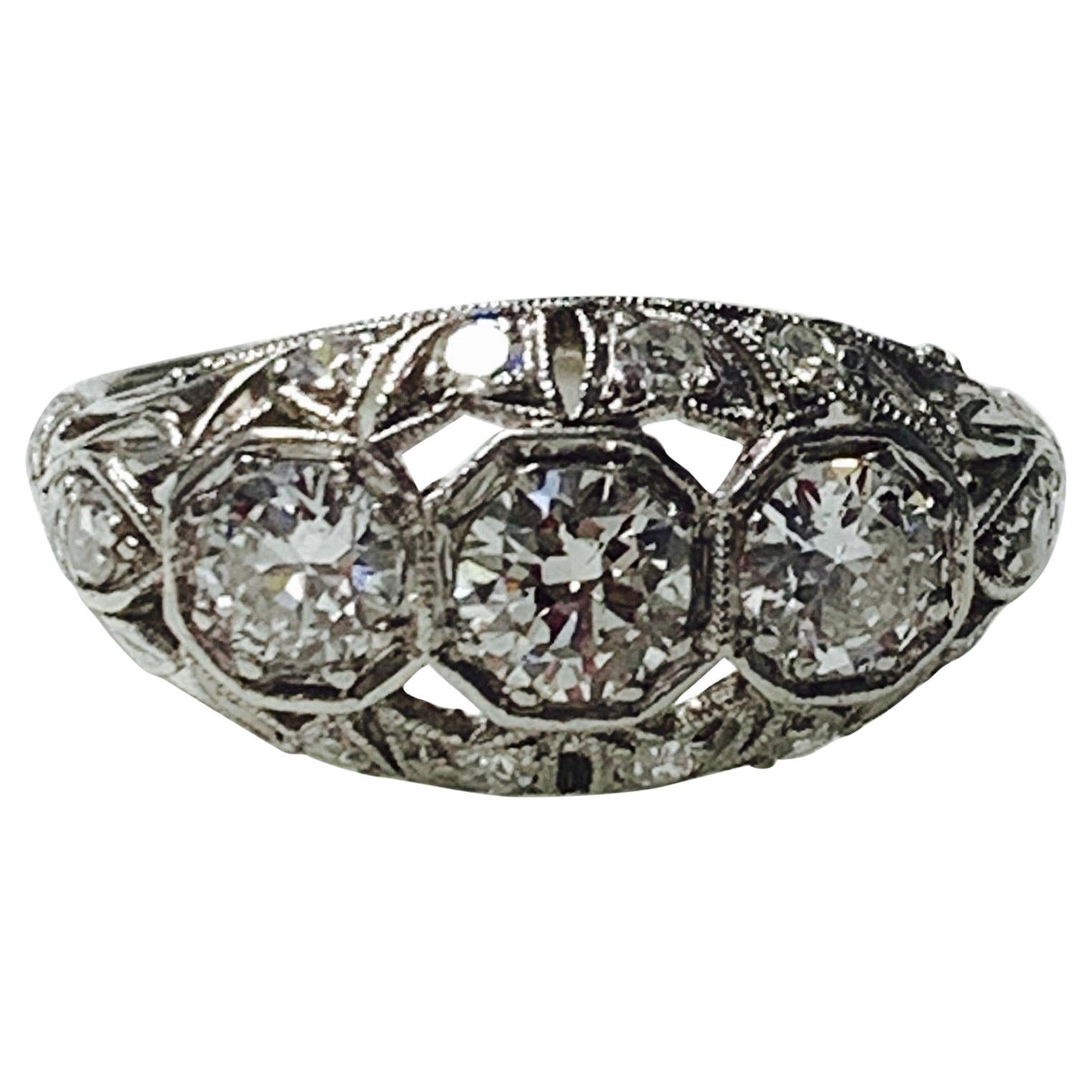 1920 Antique Three-Stone Old European Cut Diamond Ring in Platinum