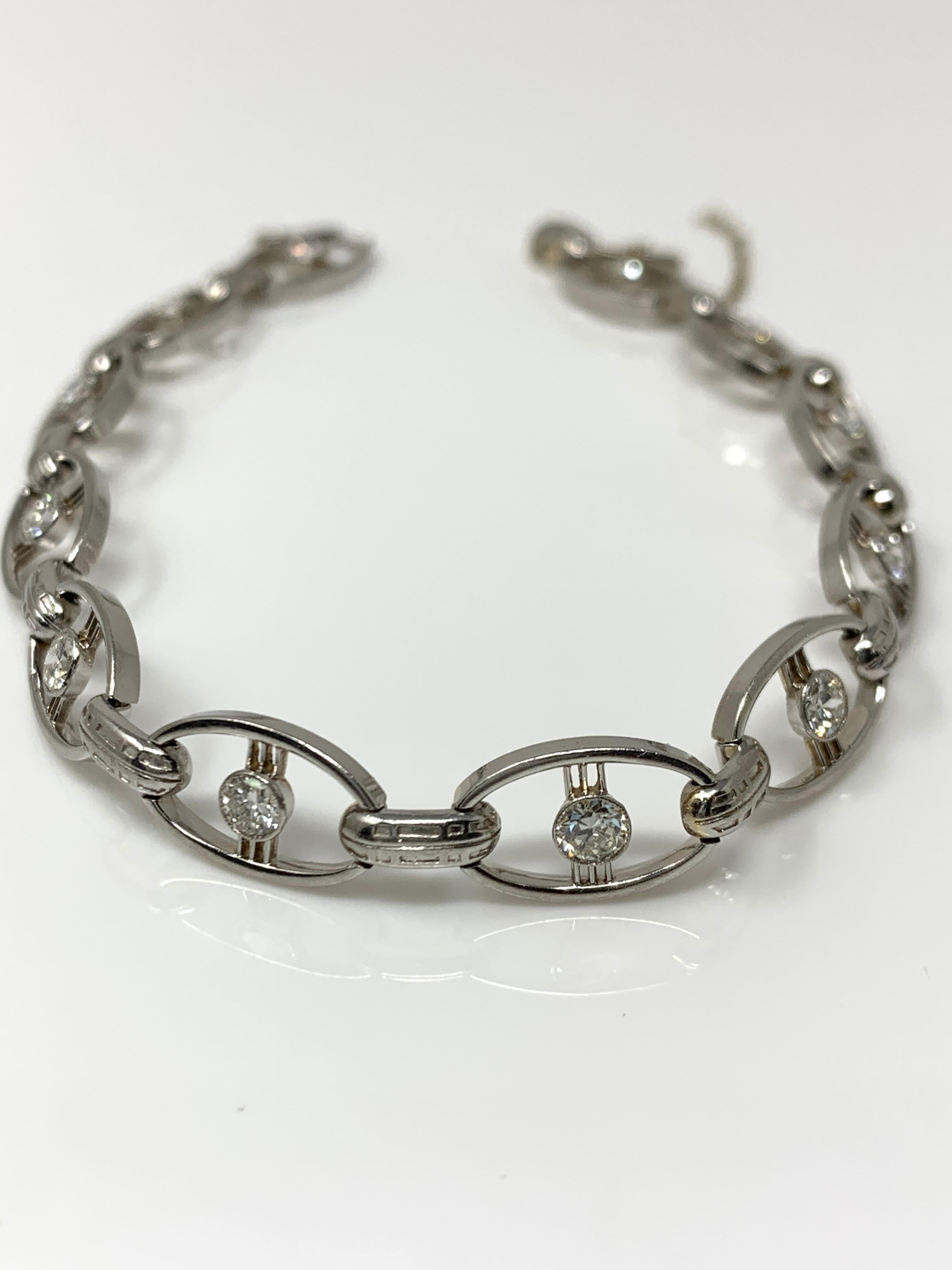 1920 Antique White Diamond Bracelet in Platinum For Sale 2