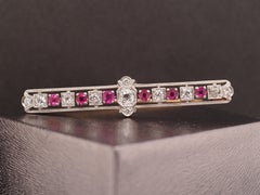 Alfiler ovalado 1920 Art Decó Platino 1,00cttw Diamante Viejo Europeo Rubí