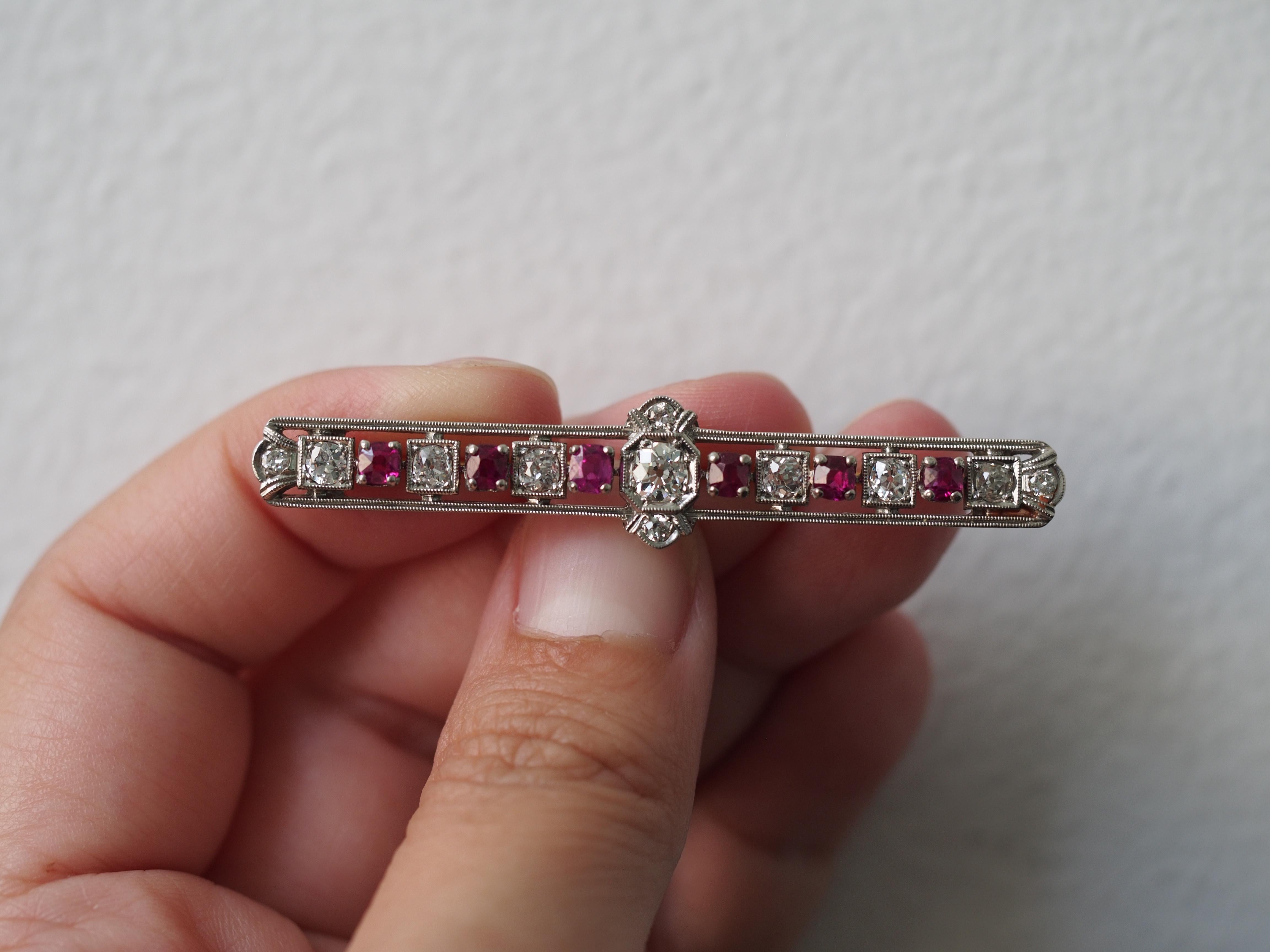 1920 Art Deco Platinum 1.00cttw Old European Diamond Ruby Oval Pin For Sale 2