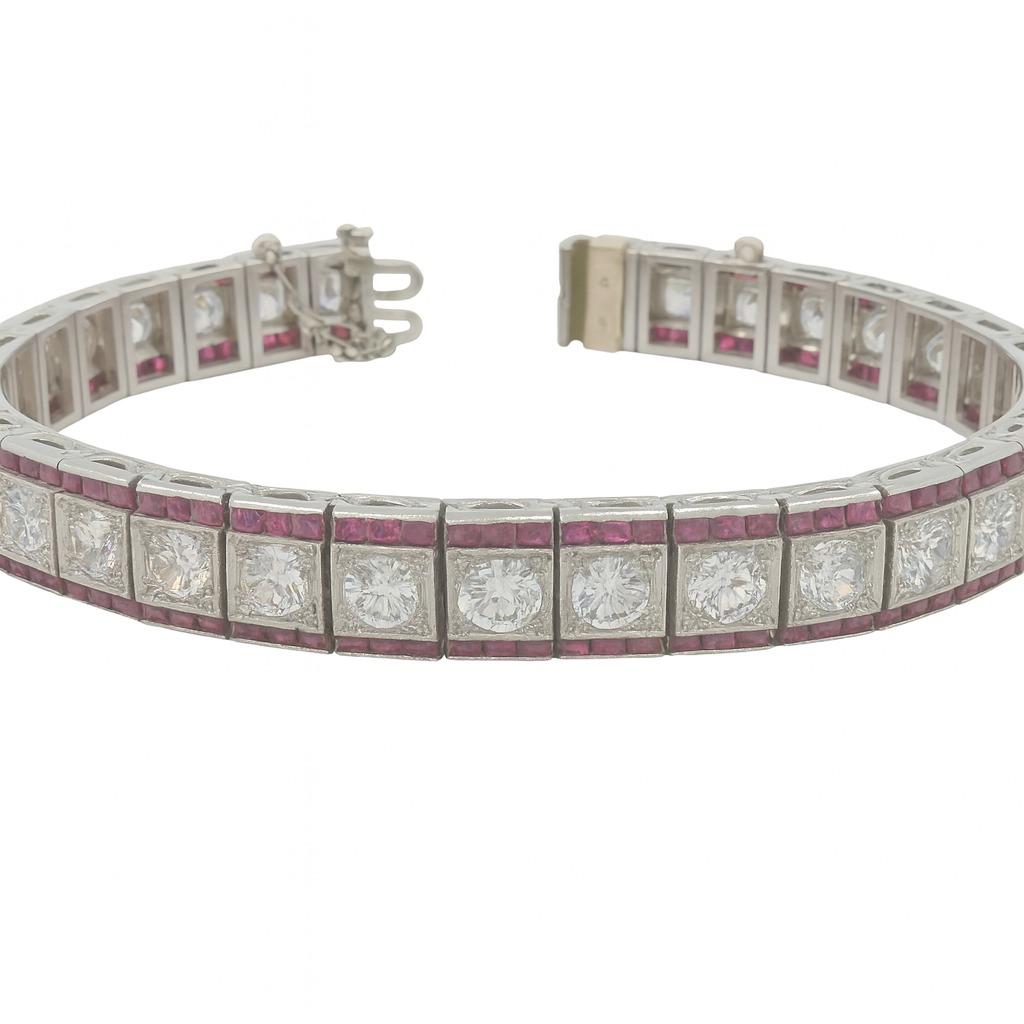 De las mujeres 1920 Art Decó Pulsera de platino con diamantes talla mina antigua de 19,50 quilates Rubíes en venta