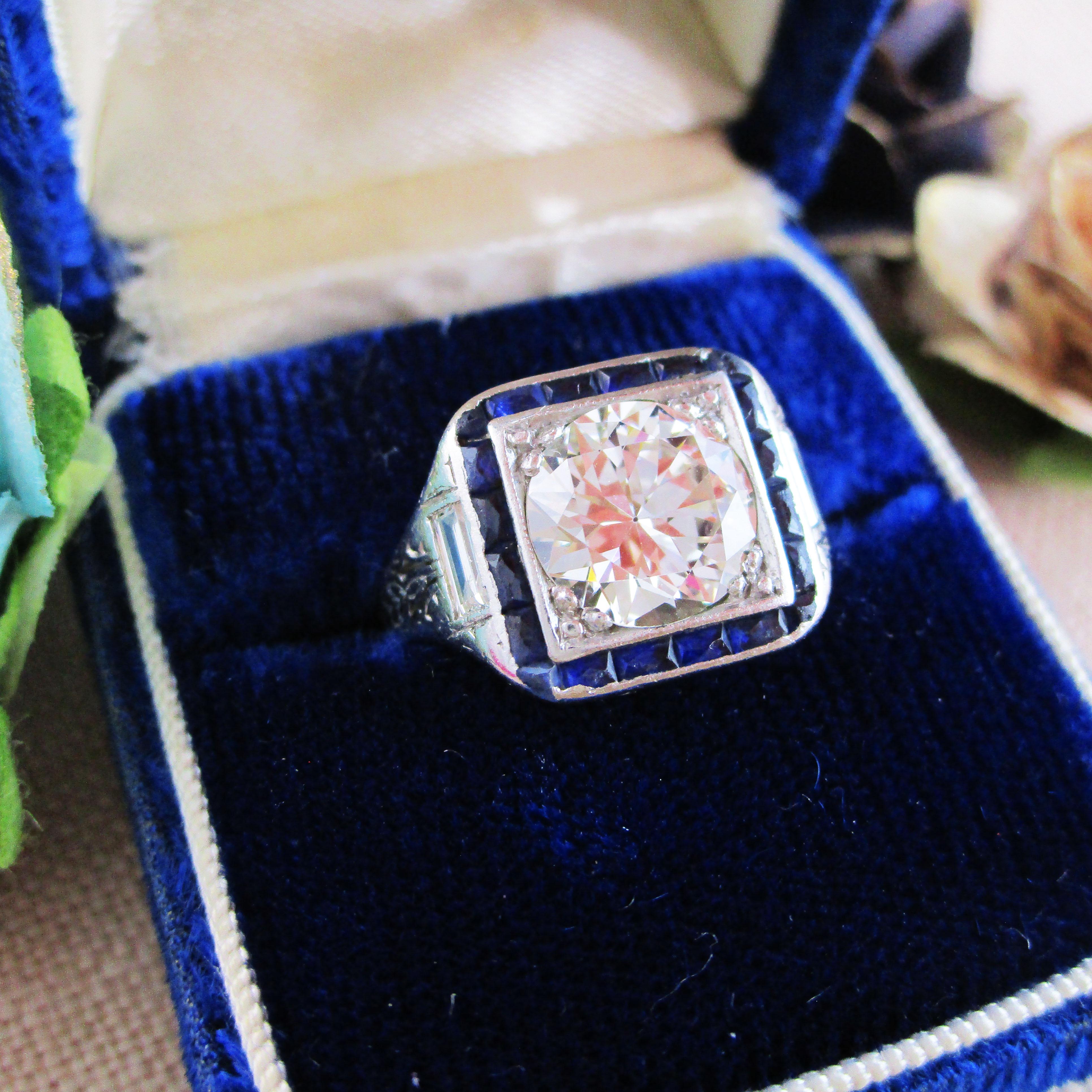 1920 Art Deco Platinum European Diamond Blue Sapphire Ring 4