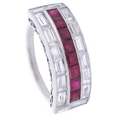 1920 Art Deco Platin Ring mit 3,00 Karat in Diamanten und Rubinen