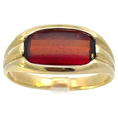 1920 Art Deco Yellow Gold Bezel Set Garnet Ring