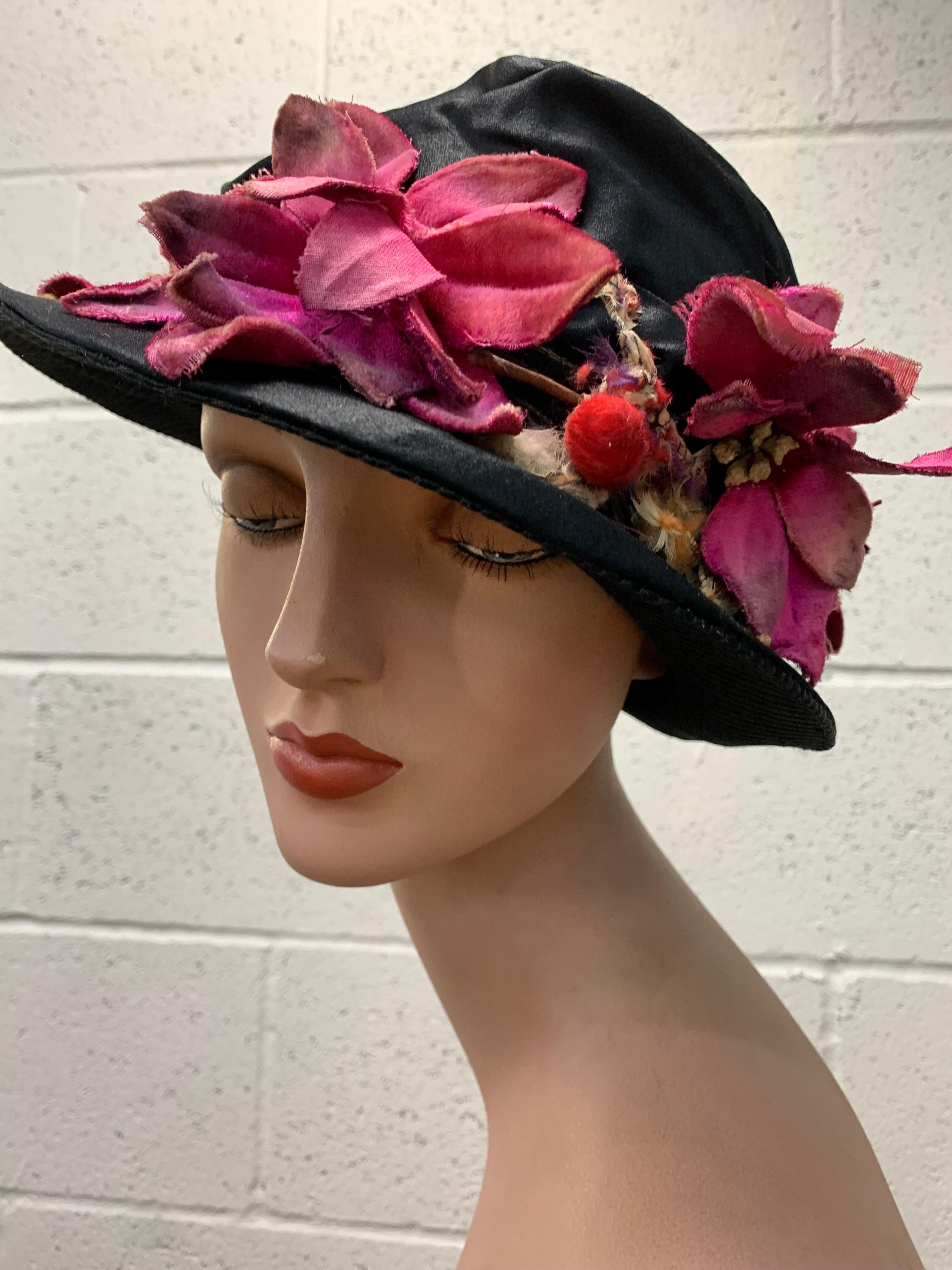 1920 Black Silk Satin Gathered Crown Brimmed Cloche w Magenta Velvet Florals In Good Condition For Sale In Gresham, OR