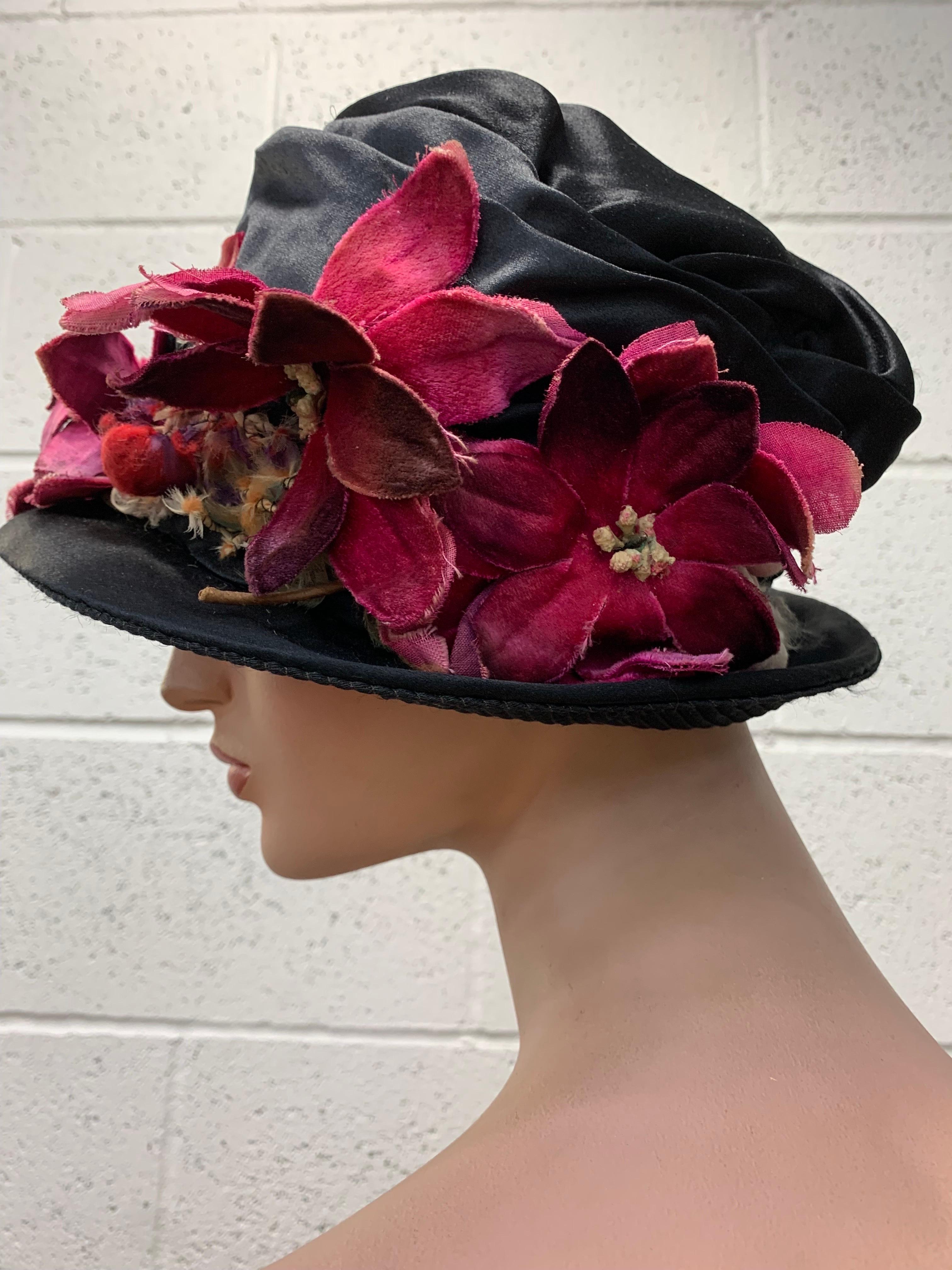 1920 Black Silk Satin Gathered Crown Brimmed Cloche w Magenta Velvet Florals For Sale 1