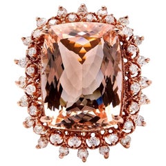 19.20 Carat Exquisite Natural Peach Morganite and Diamond 14 Karat Solid Gold R