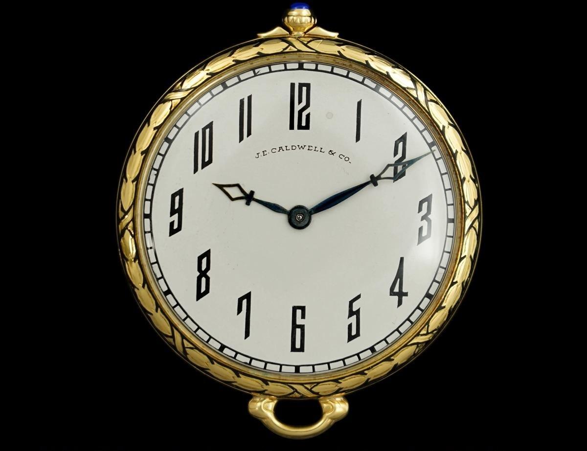 1920 Cresarrow (von Piguet mit Gehäuse wie V & C.) Herren Selten & Ungewöhnlich Art Deco im Angebot 1