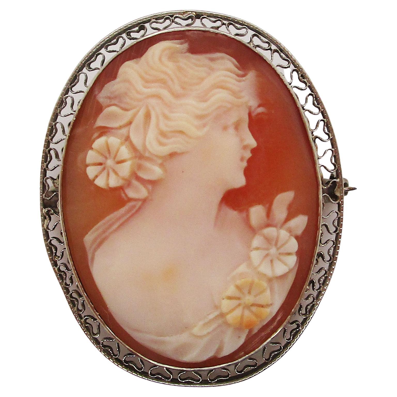 1920 Edwardian Hand Carved Three Color Shell Cameo in 10 Karat Gold Filigree Pin For Sale