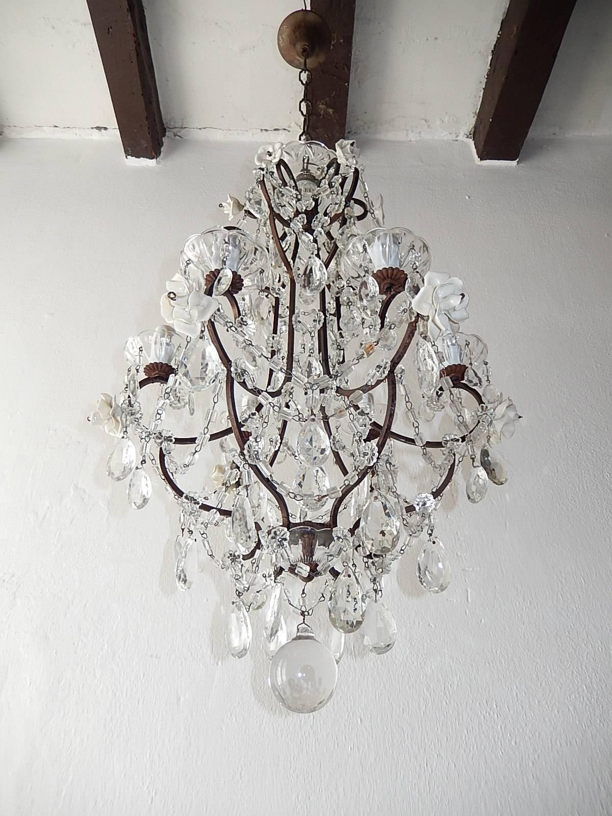 1920 French Elegant Crystal Prisms and Swags with White Roses Chandelier In Good Condition In Modena (MO), Modena (Mo)