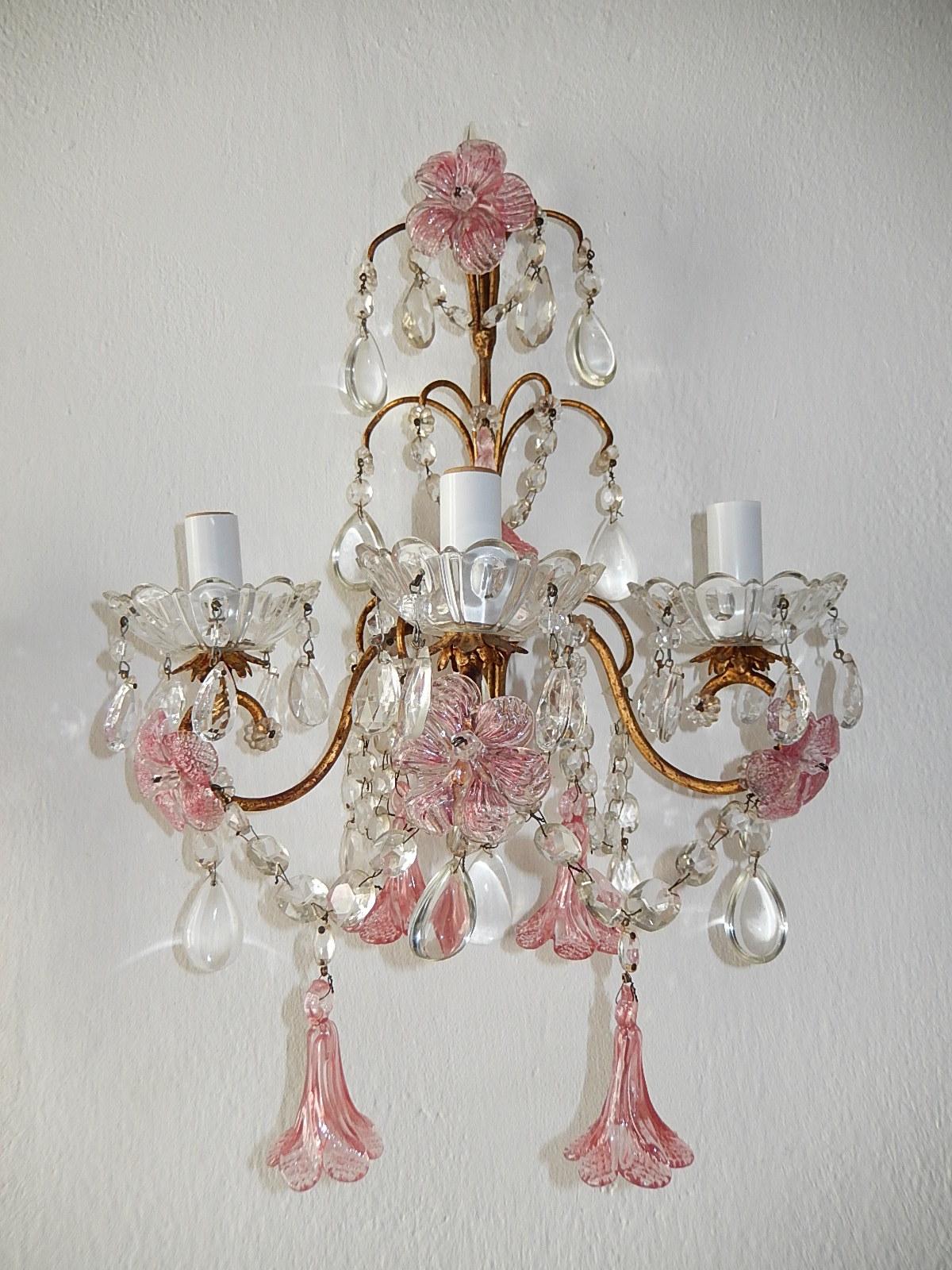 Early 20th Century 1920 French Pink Fuchsia Murano Flowers and Crystal Prisms Sconces