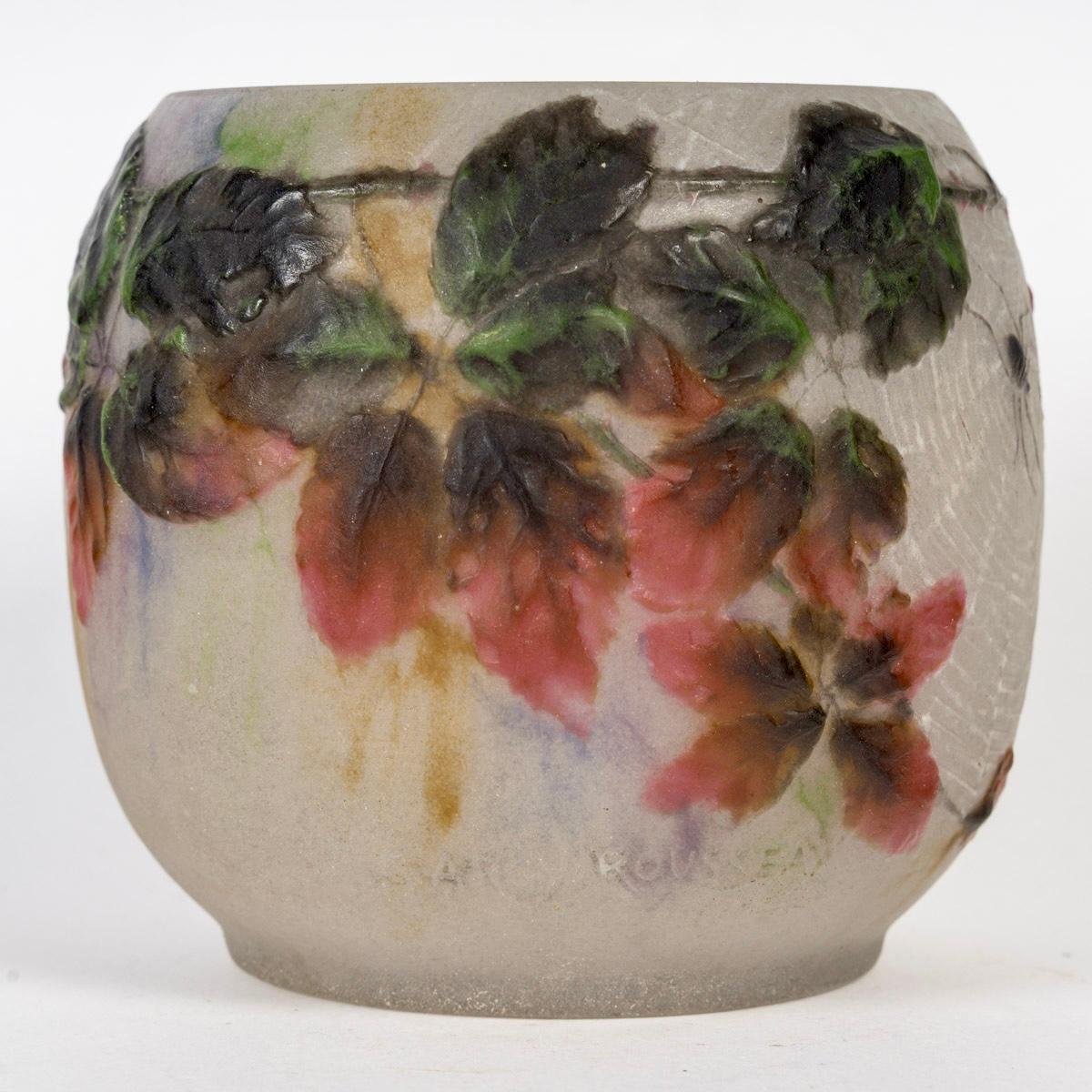 Francese 1920 Gabriel Argy-Rousseau Vaso Araignée et Ronces in vetro Pate de Verre Cameo in vendita
