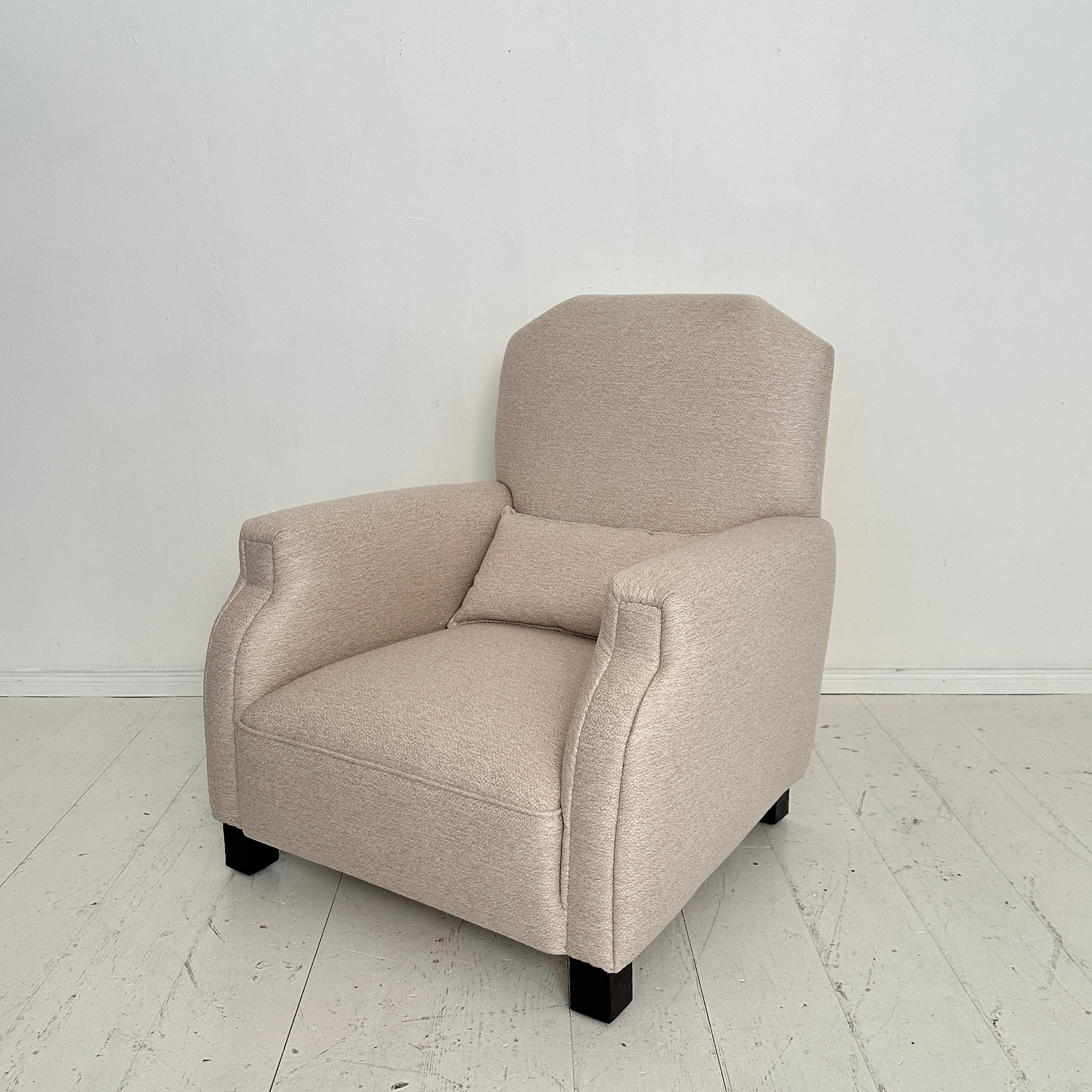 Fauteuil Art déco allemand des années 1920, retapissé en tissu blanc, Berlin, années 1920 en vente 5