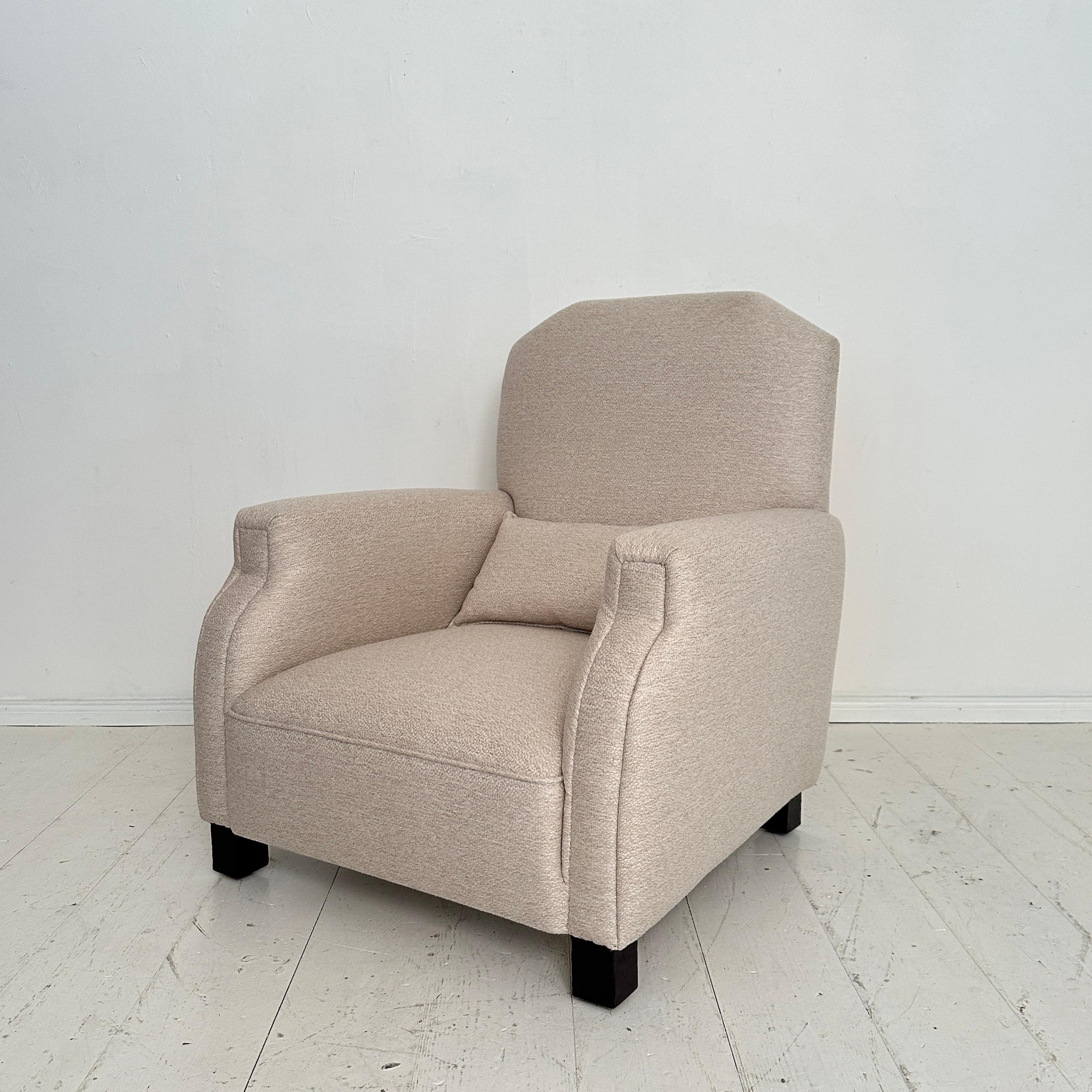 Fauteuil Art déco allemand des années 1920, retapissé en tissu blanc, Berlin, années 1920 en vente 4
