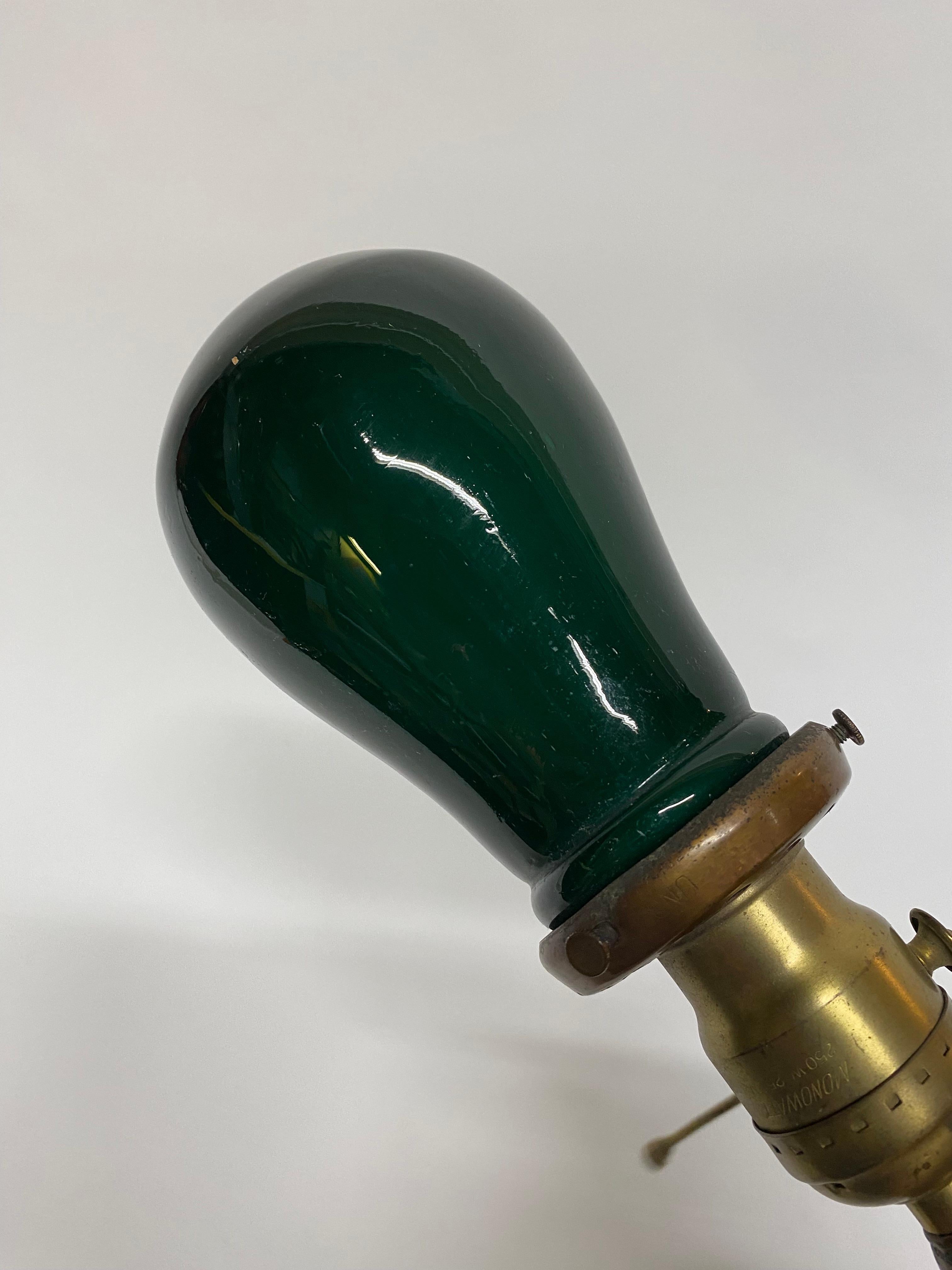 20th Century 1920 German Industrial Emeralite Articulated Work Light For Sale