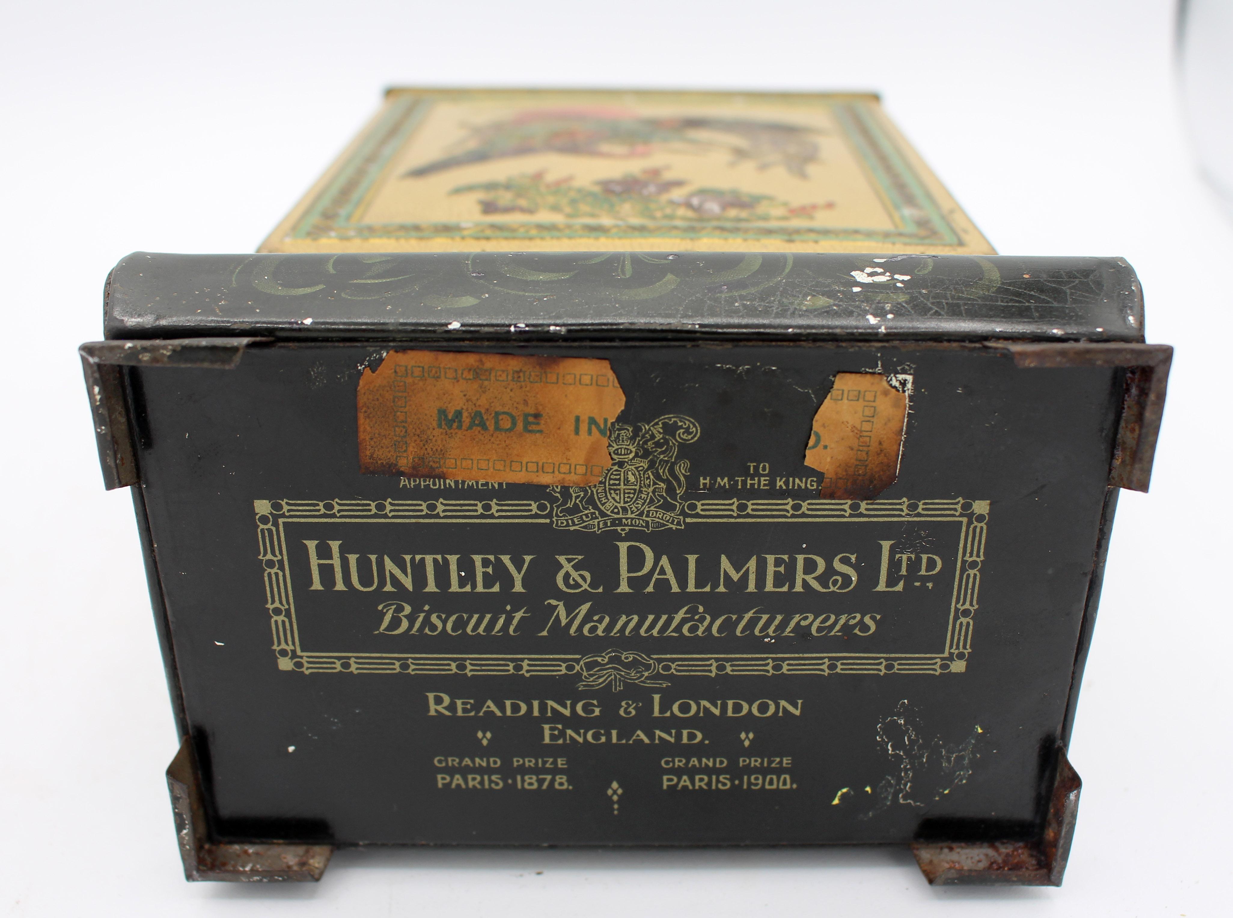 1920 Huntley & Palmers Chinoserie Jar on Stand Form Biscuit Tin Box For Sale 4