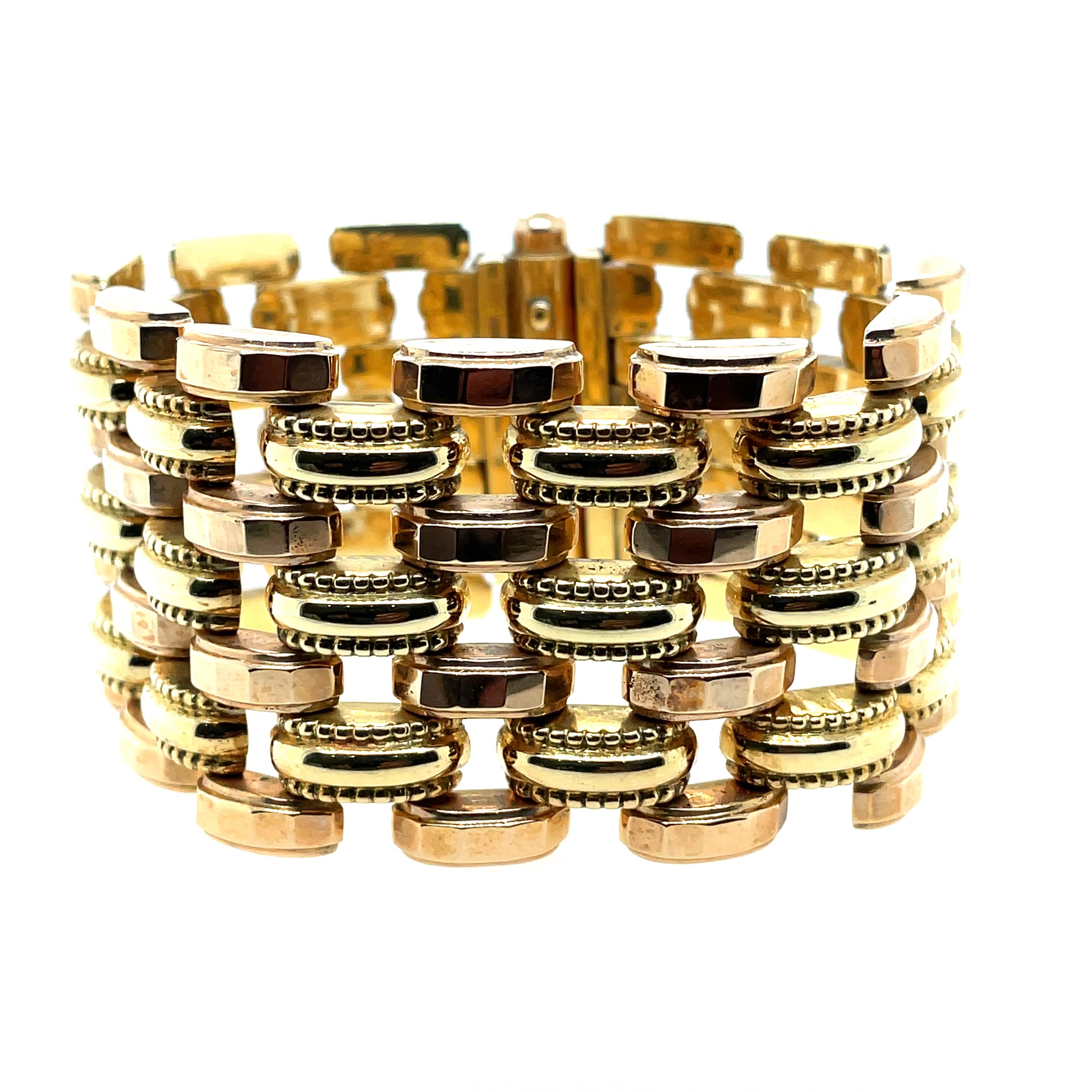 Ein fabelhaftes Gliederarmband aus 18k Gelb- und Roségold 
Herkunft Italien, gepunzt 08 Napoli mit der lictorianischen Faszien, Zeichen der Echtheit und obligatorisch zu dieser Zeit
Markiert 750 für Gold

ZUSTAND: Gebraucht - Ausgezeichnet 
METALL: