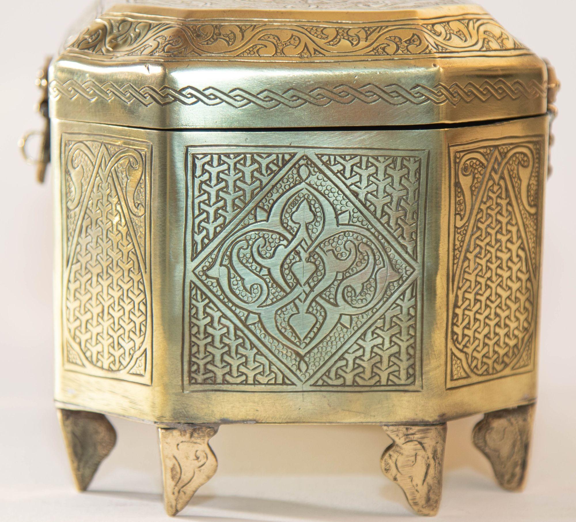 Hand-Carved 1920 Persian Brass Jewelry Box in Mamluk Revival Damascene Moorish Islamic Style For Sale