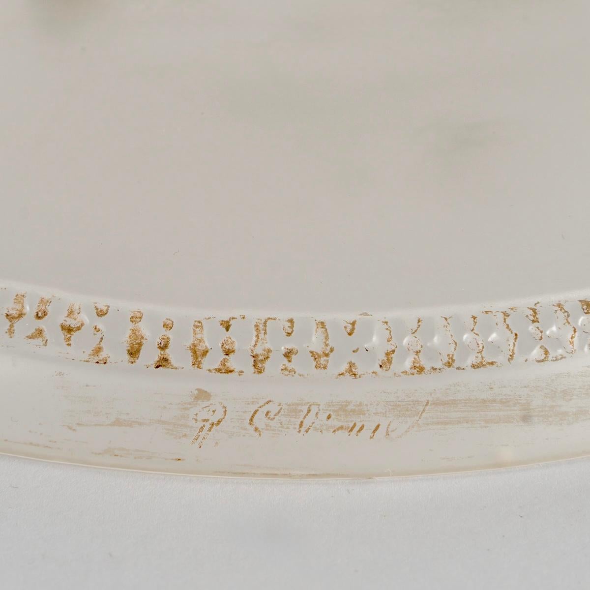 Inizio XX secolo 1920 René Lalique - Lampada Art Deco in vetro Cariatide con patina seppia in vendita