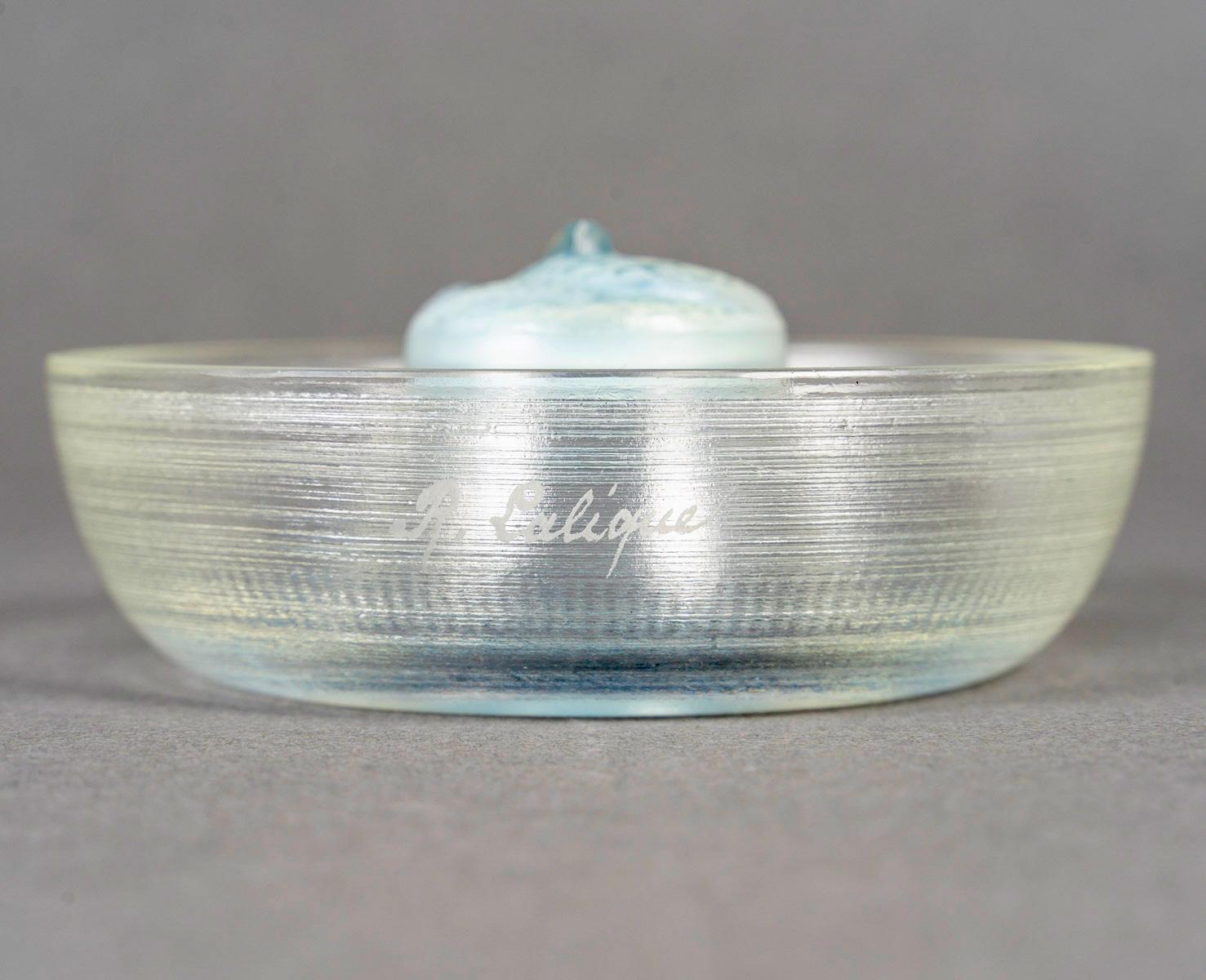 French 1920 René Lalique - Ashtray Pintray Serpent Snake Opalescent Glass Blue Patina