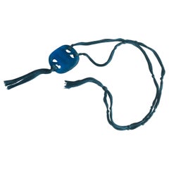 1920 René Lalique Bleu Electrique Serpents Pendant, Electric Blue Snakes