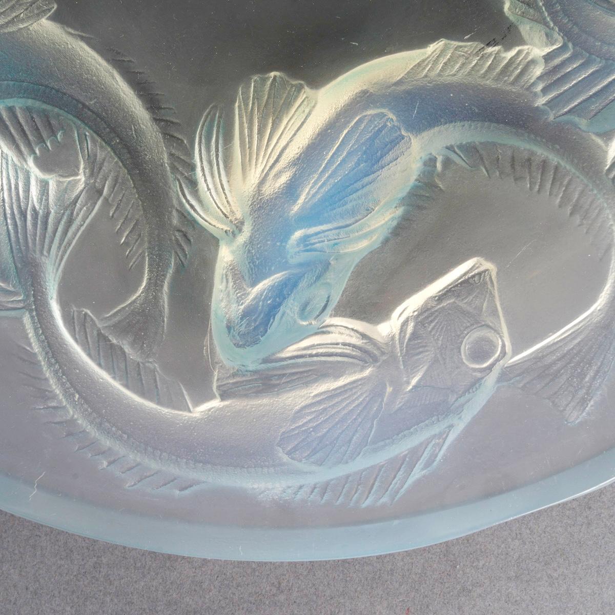 Français 1920 René Lalique Bol Martigues Poissons Verre opalescent en vente