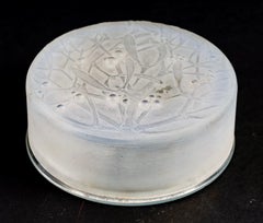 1920 René Lalique Box Jar Gui Opalescent Glass, Mistletoe