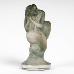 1920 René Lalique Auto Mascotte Statuetta Sirenes Vetro Patina Blu