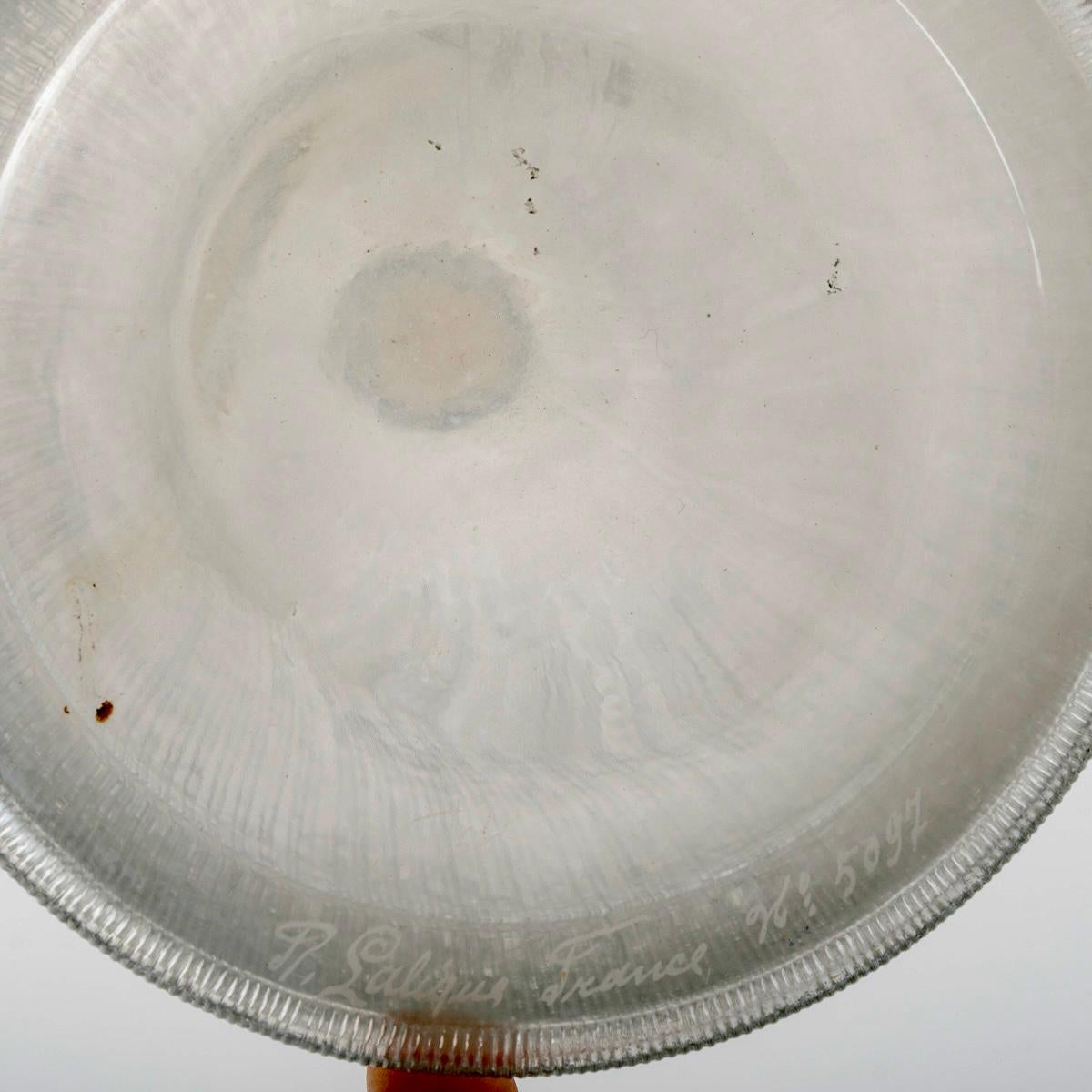 1920 René Lalique - Decanter Vigne Strie Glass With Grey Patina In Good Condition In Boulogne Billancourt, FR