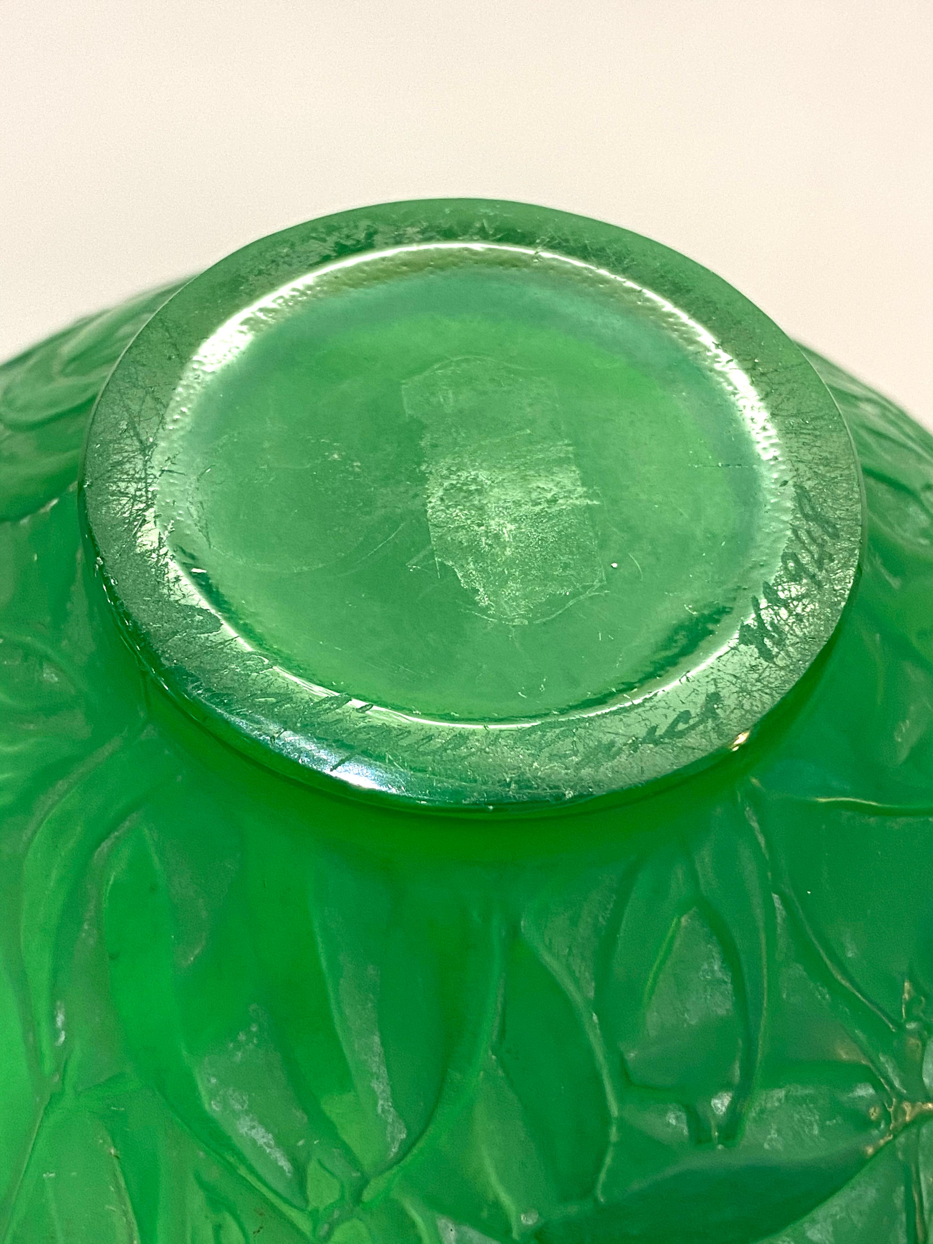 French 1920 René Lalique Gui Vase in Triple Cased Jade Green Glass Mistletoe