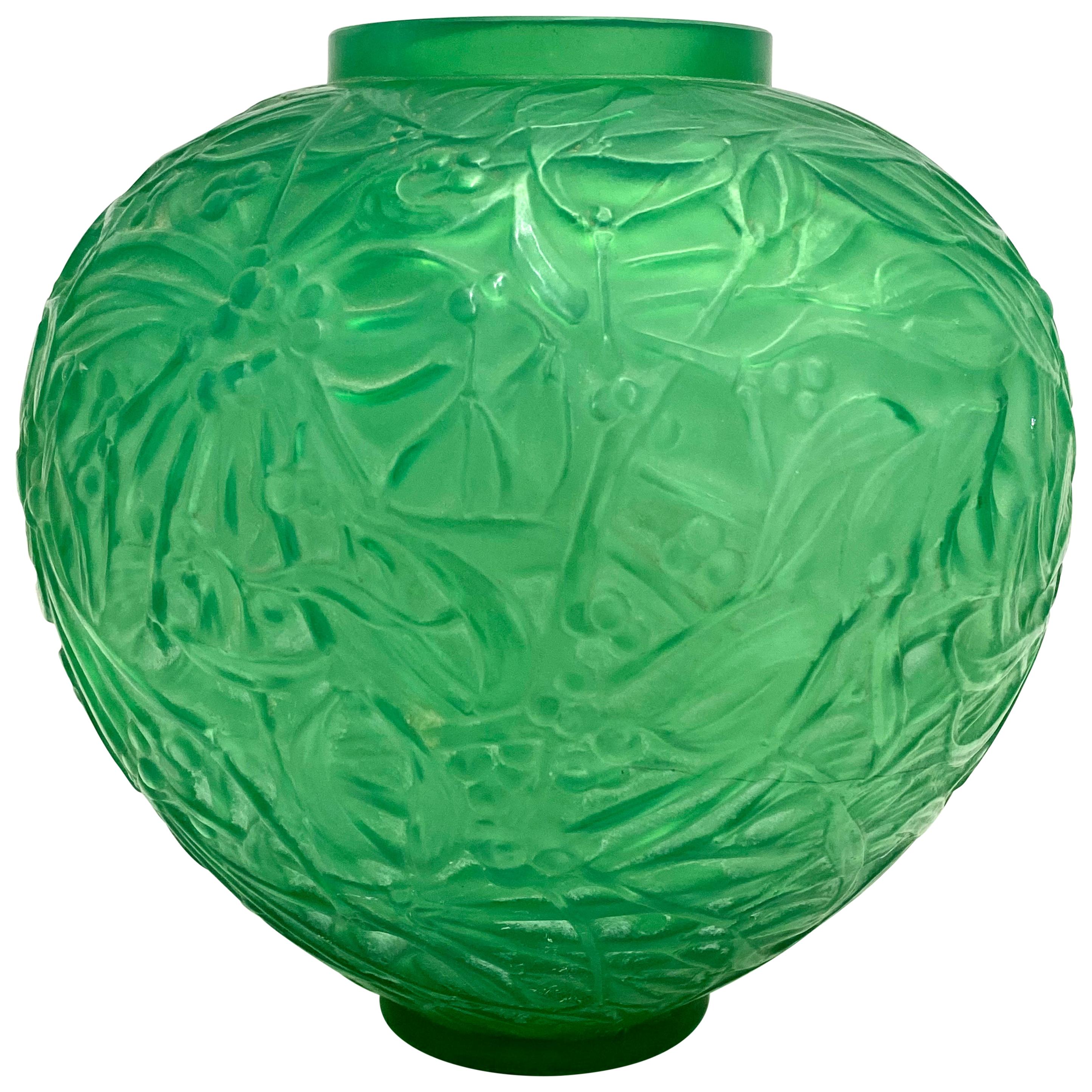 1920 René Lalique Gui Vase in Triple Cased Jade Green Glass Mistletoe